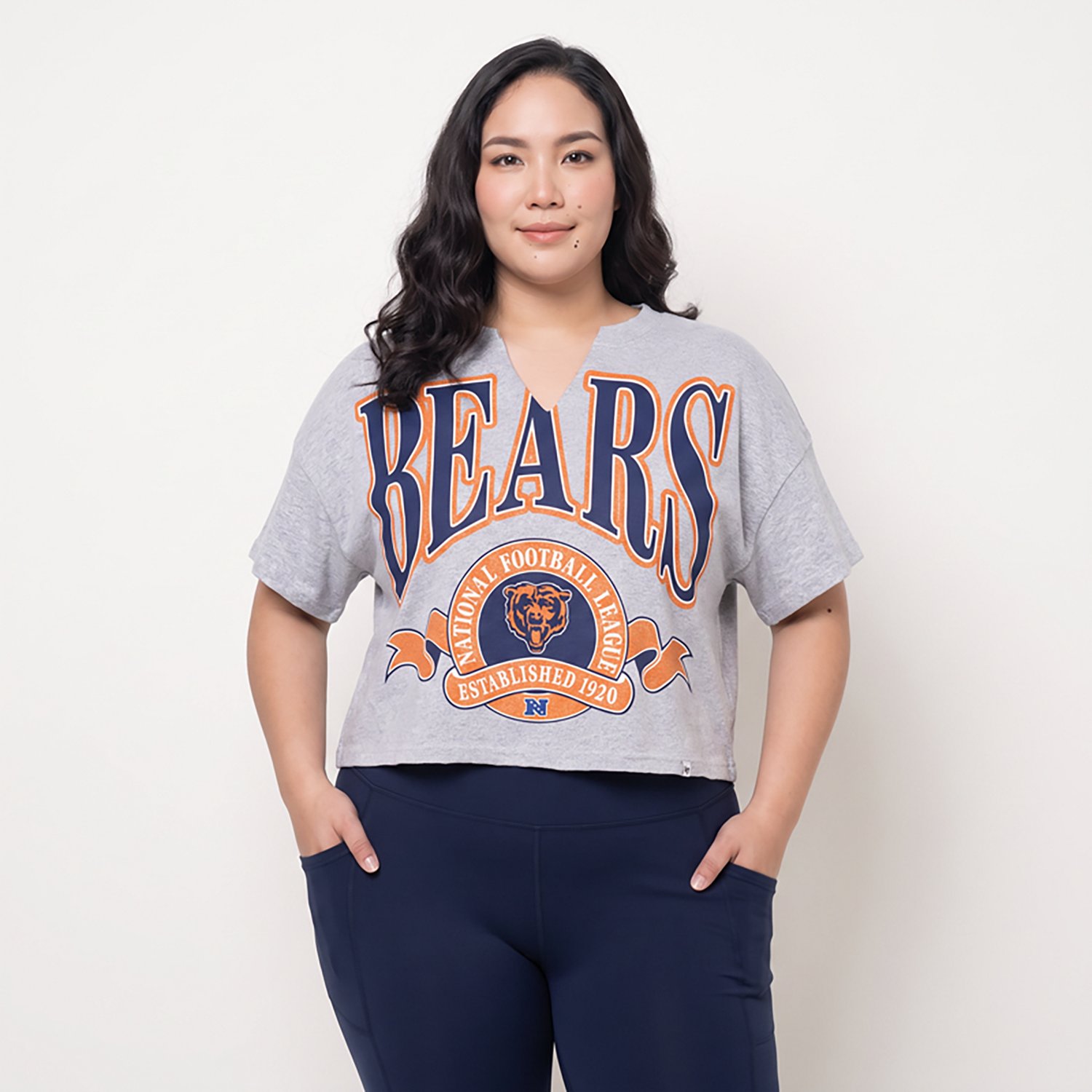 '47 Women's Bears Banner Out Oversized Notch Neck T-shirt - view number 2