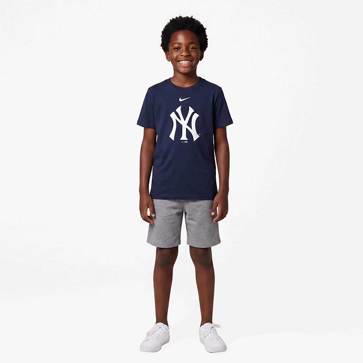 Nike New York Yankees Large Logo T-Shirt