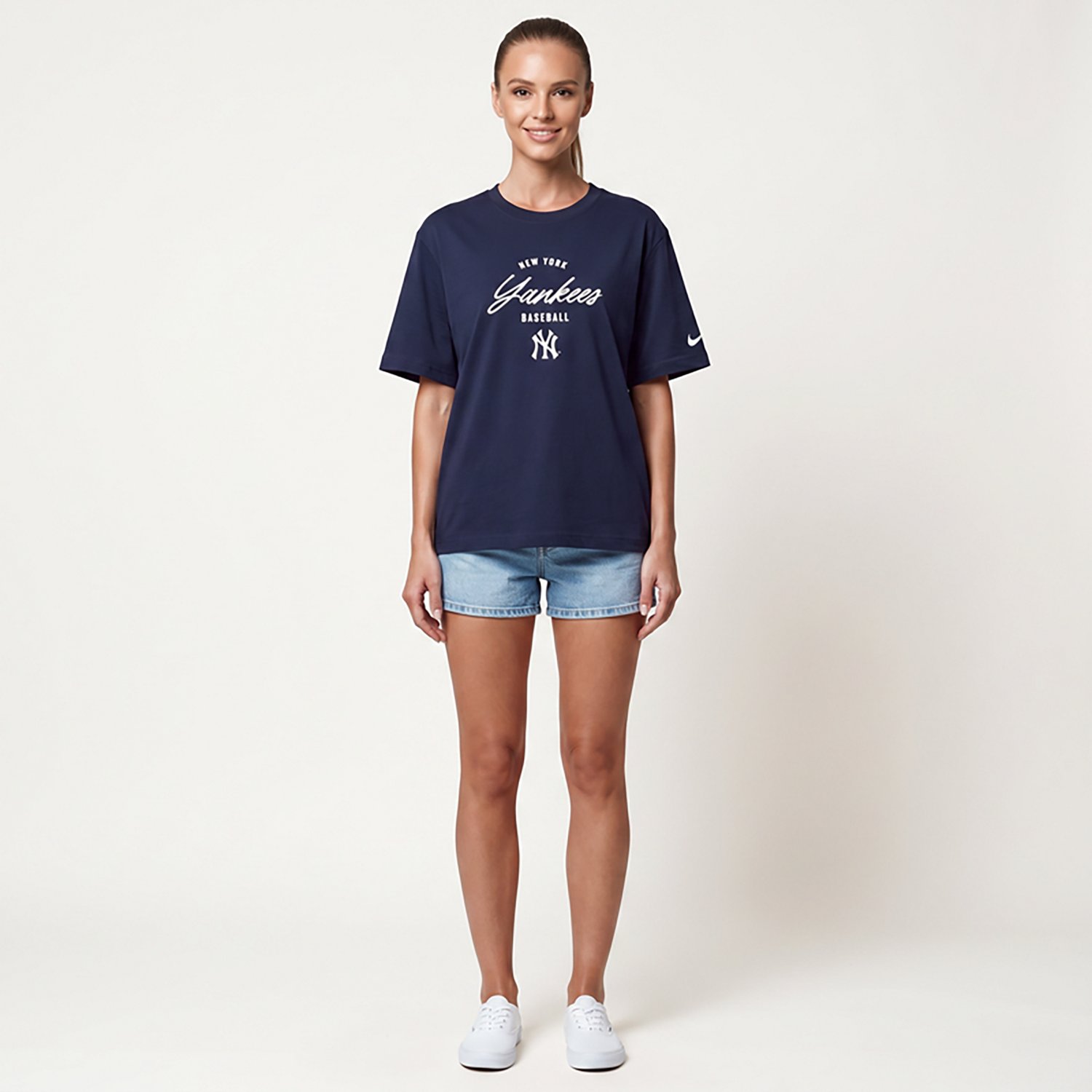 Nike Aaron Judge New York Yankees Premium Essentials Boxy Name  Number T-Shirt