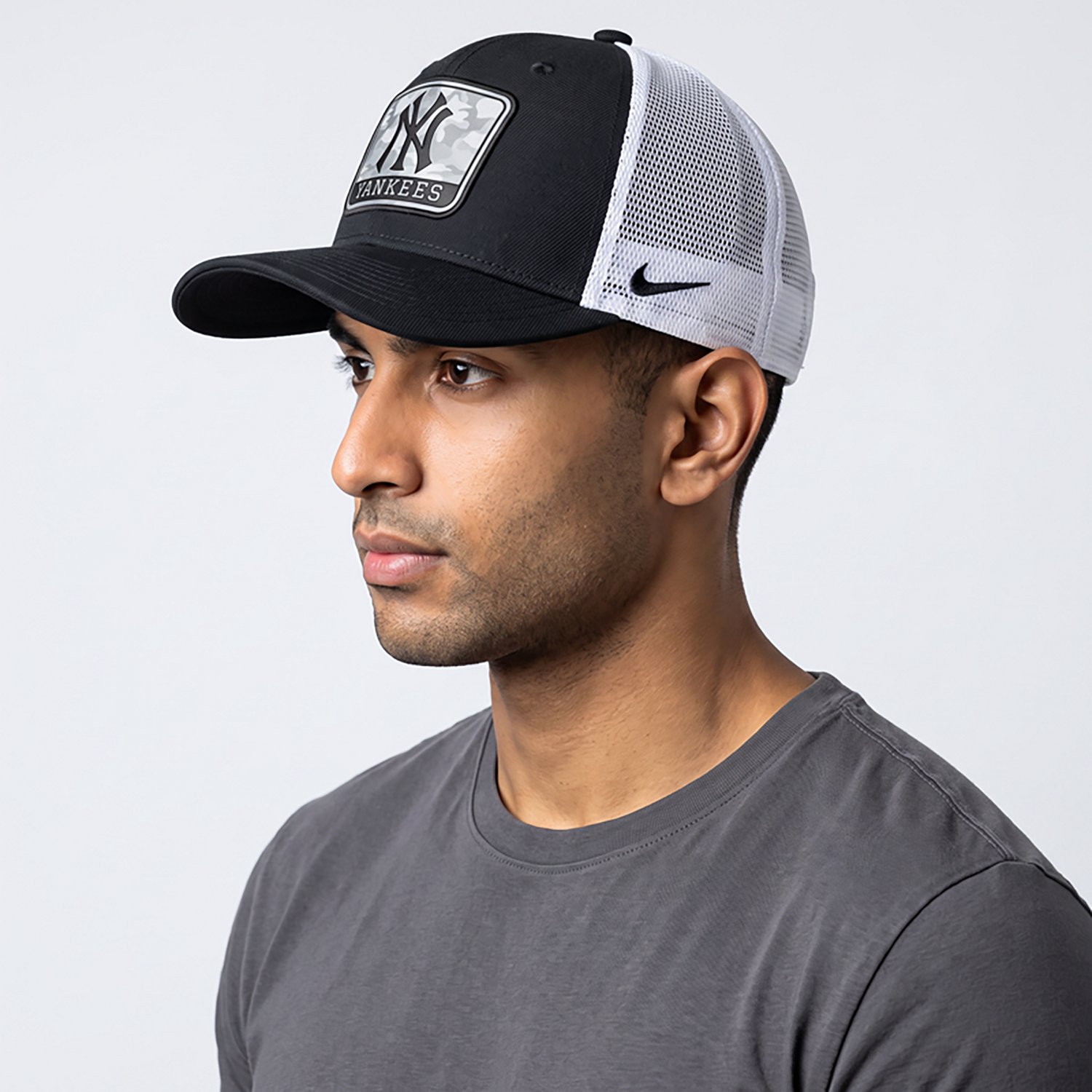 Nike White New York Yankees Camo Rise Trucker Dri-FIT Adjustable Hat - view number 2
