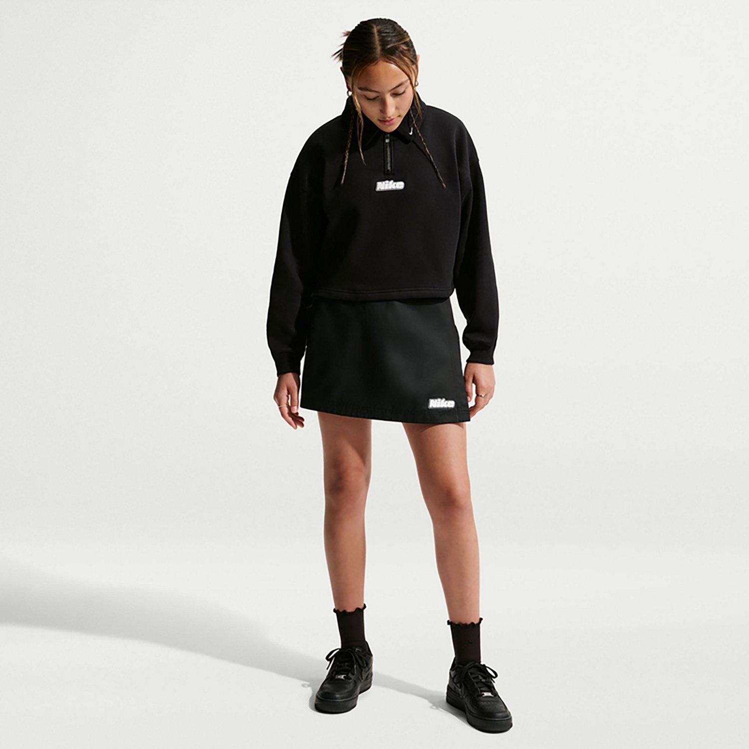 Nike Girls' Sportswear Studio Graphic Quarter Zip Top