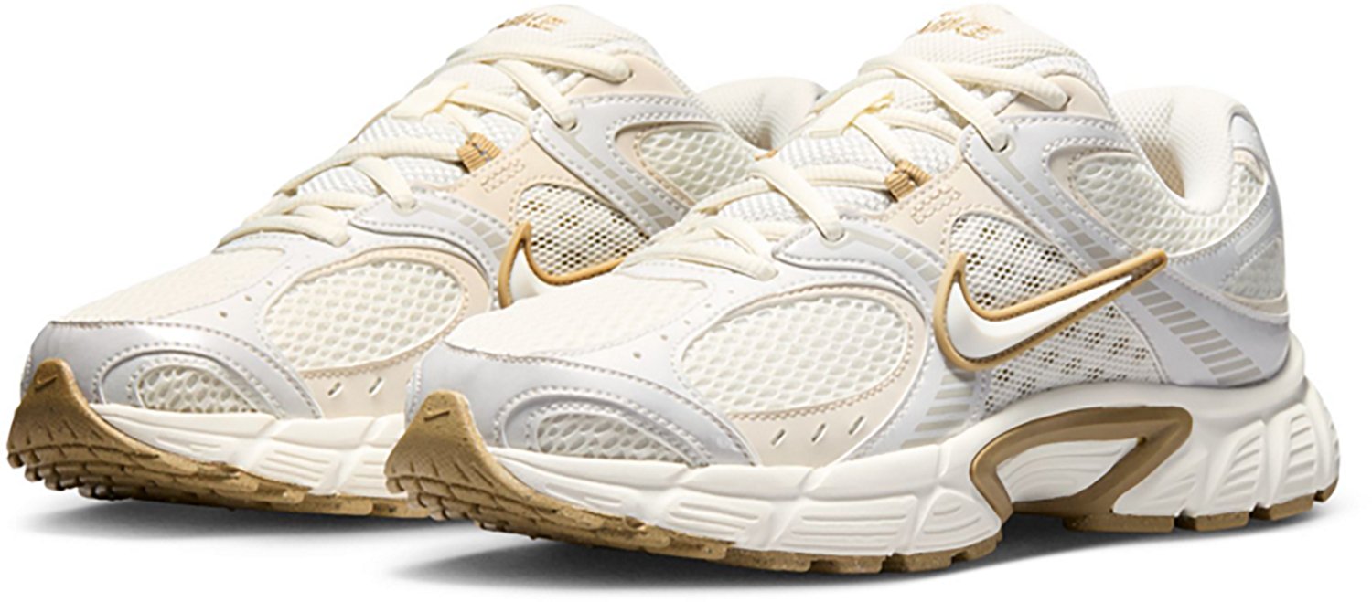 Nike Women's V5 Runner Shoes - view number 3