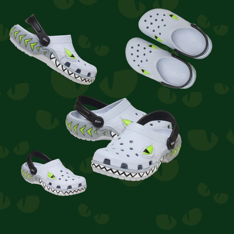 Crocs Toddlers' Classic Creature Lights Clogs - view number 6