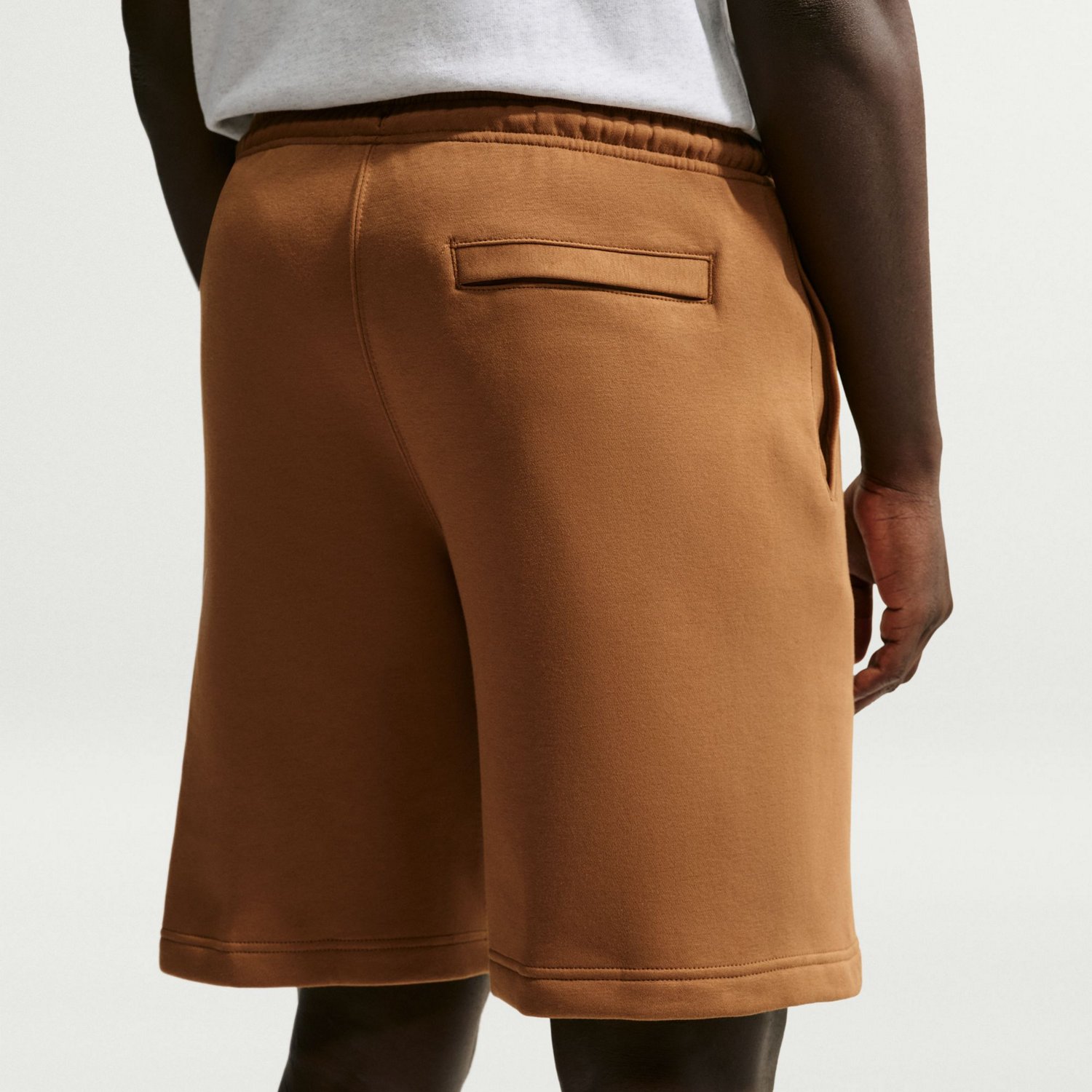 Nike Men's Club Brushed Fleece Graphic Shorts 7 in. - view number 4