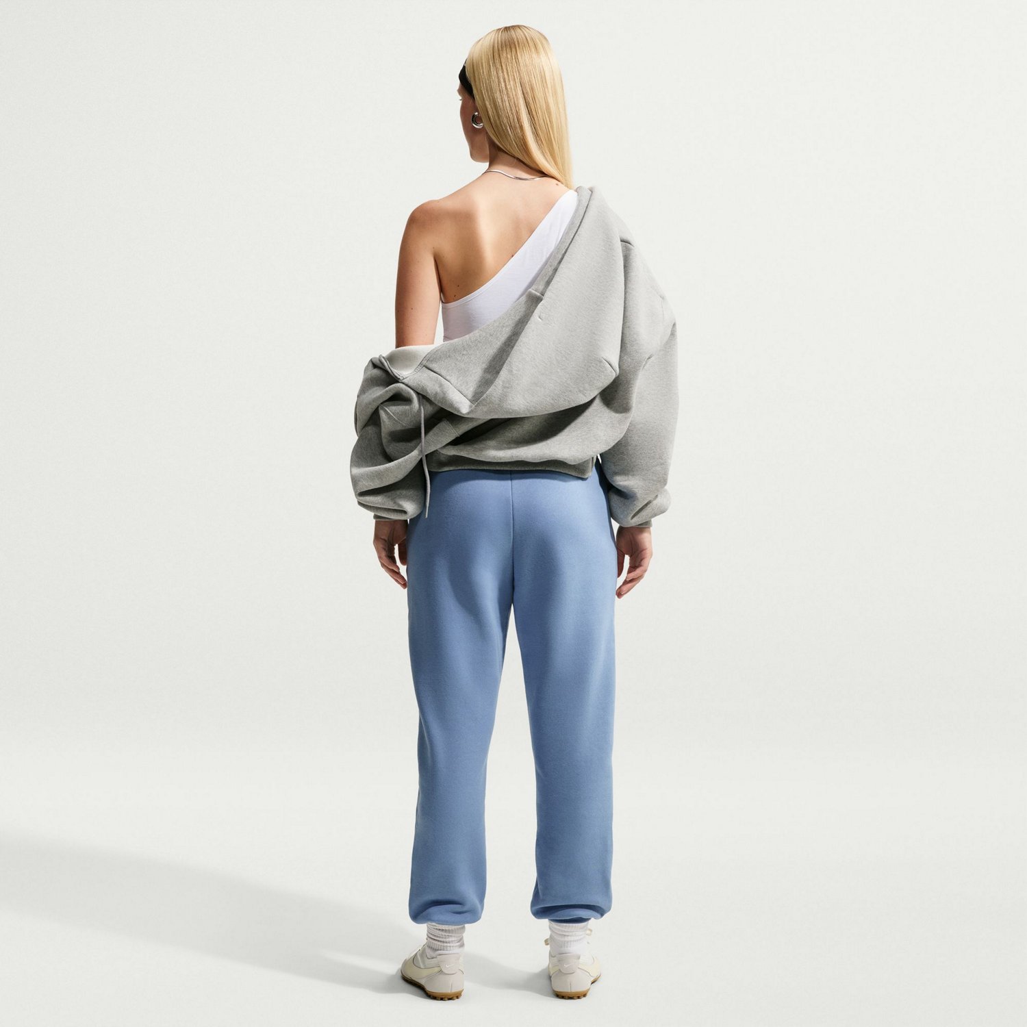 Nike Studio Women’s Mid-Rise Joggers - view number 2