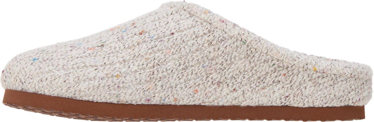 Magellan Outdoors Women's Seasonal Slippers - view number 2