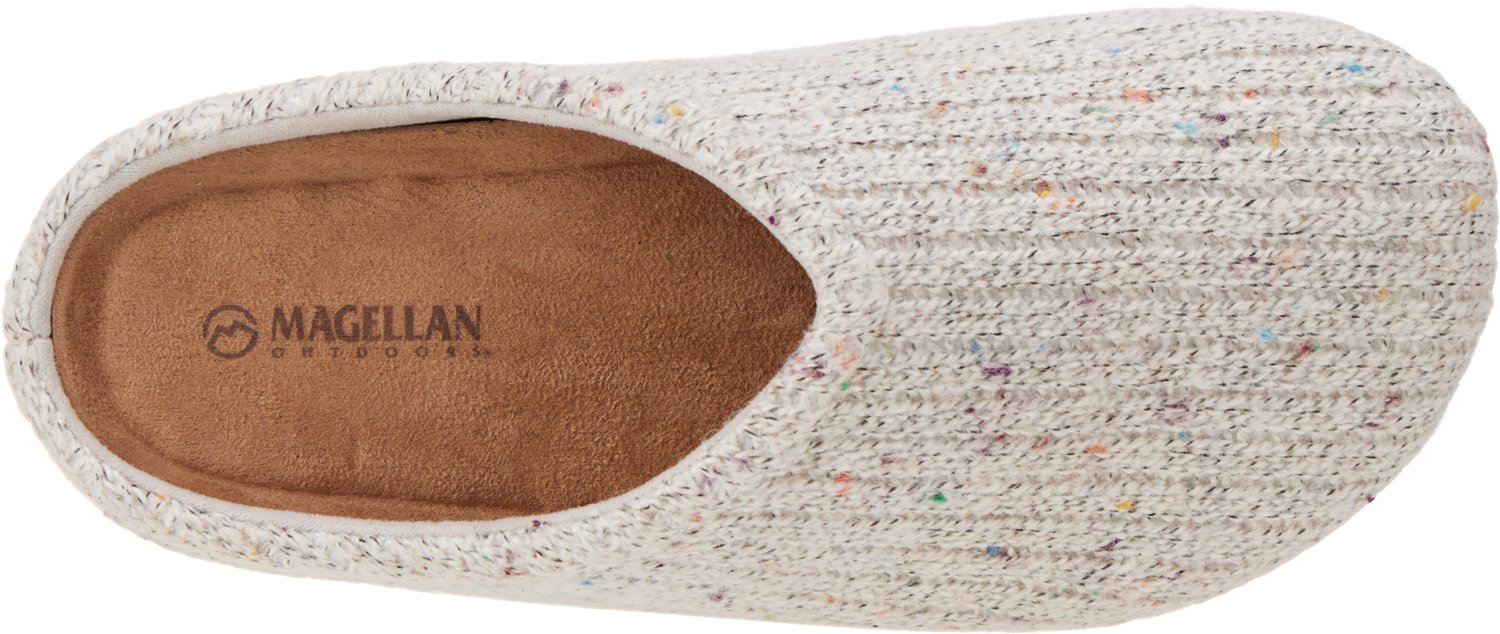 Magellan Outdoors Women's Seasonal Slippers - view number 3