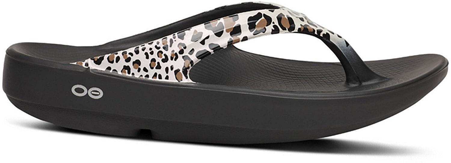 OOFOS Women's OOlala Recovery Sandals