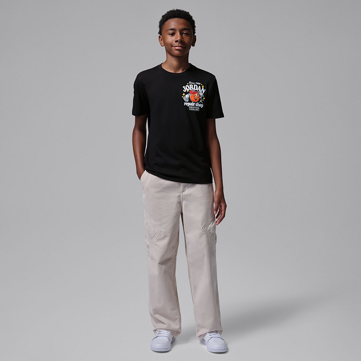 Jordan Boys' Repair Shop Short Sleeve T-shirt - view number 3