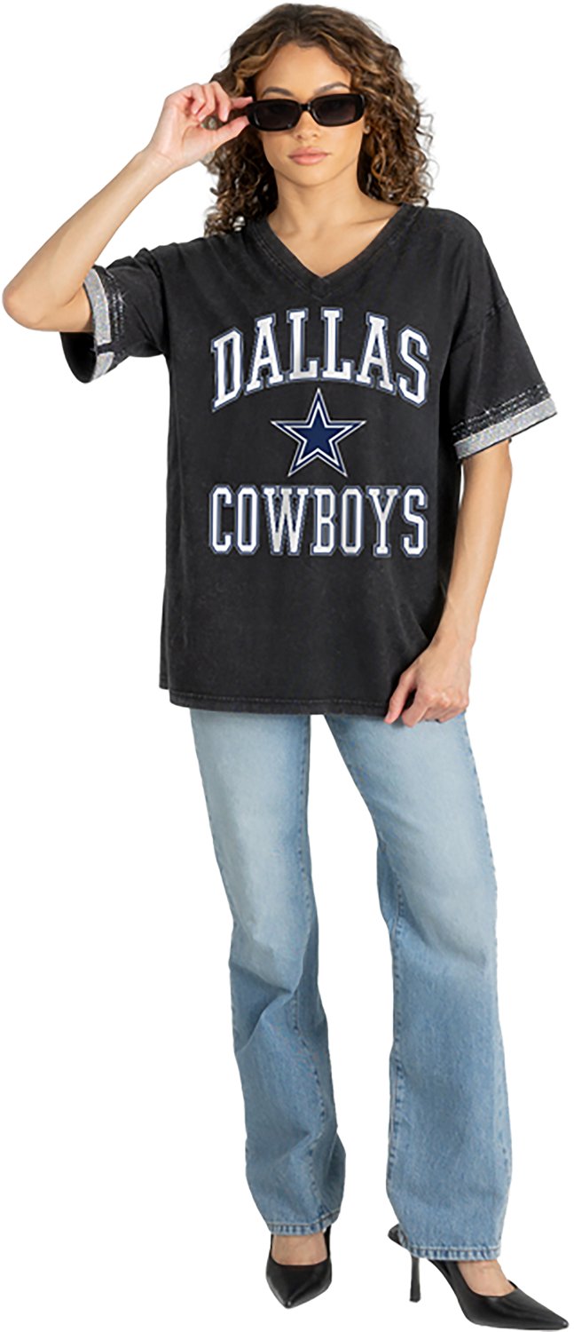 Dallas Cowboy Women's Cowboys Box Seat Chic V-Neck T-shirt - view number 3