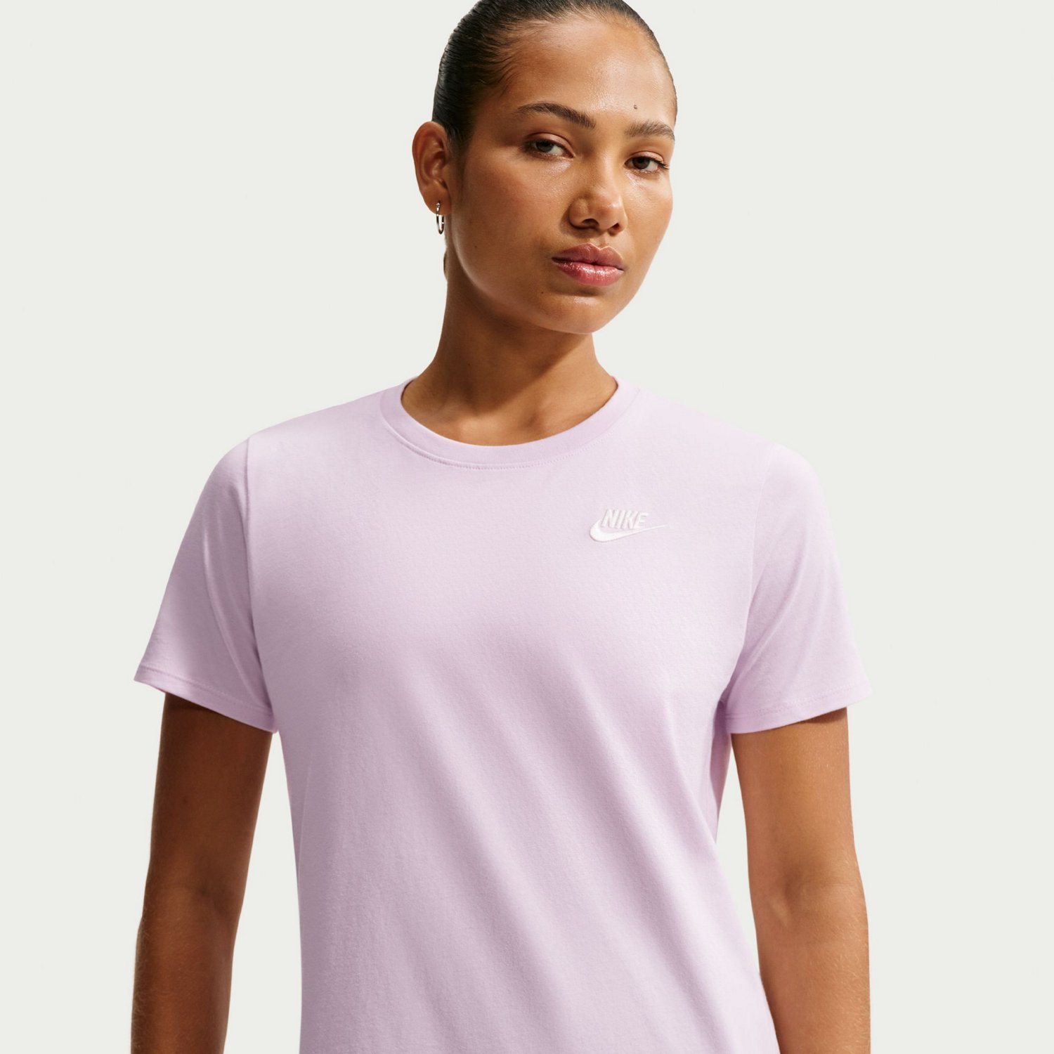 Nike Women's Sportswear Club T-shirt - view number 3