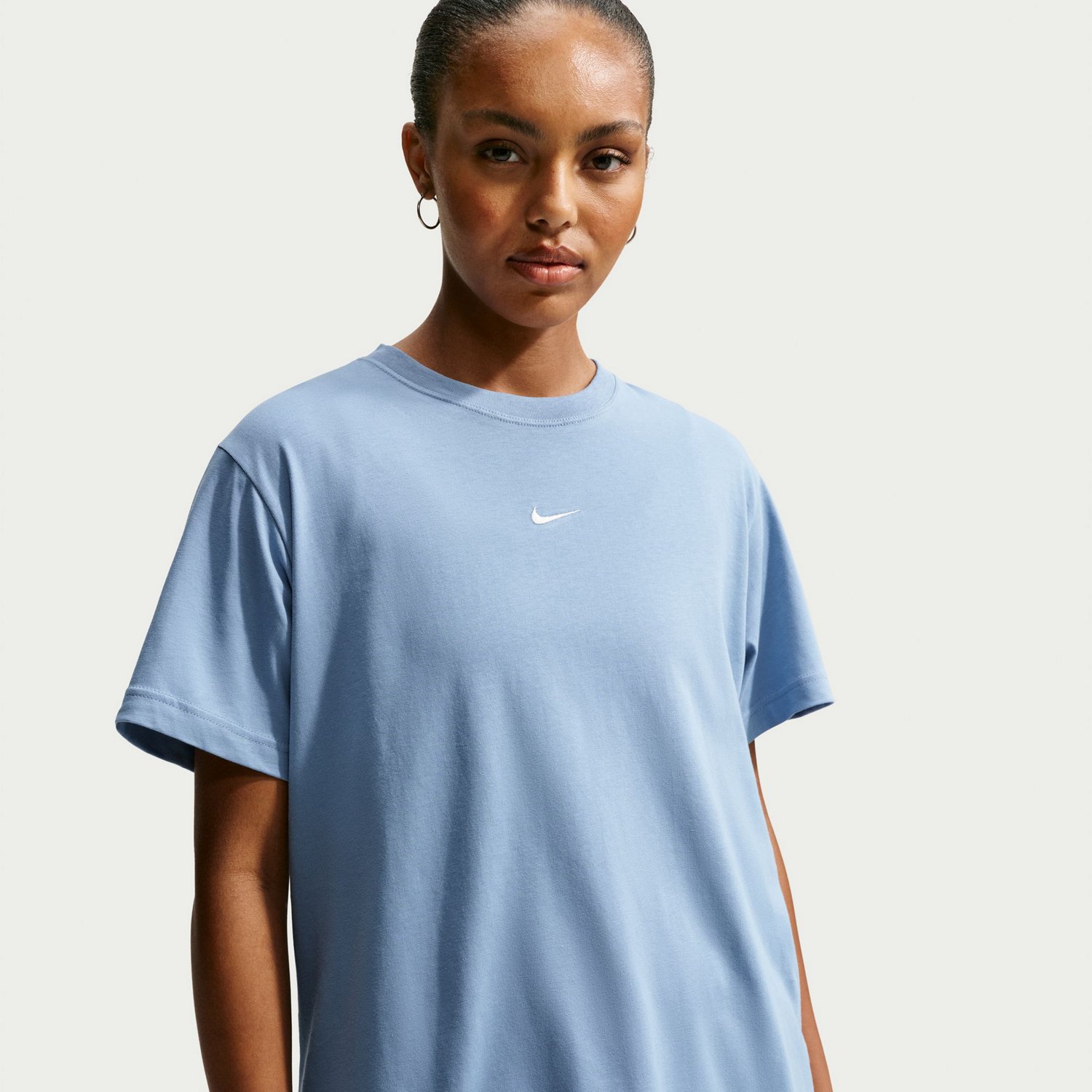 Nike Women's Nike Sportswear Classic Short Sleeve T-shirt - view number 3