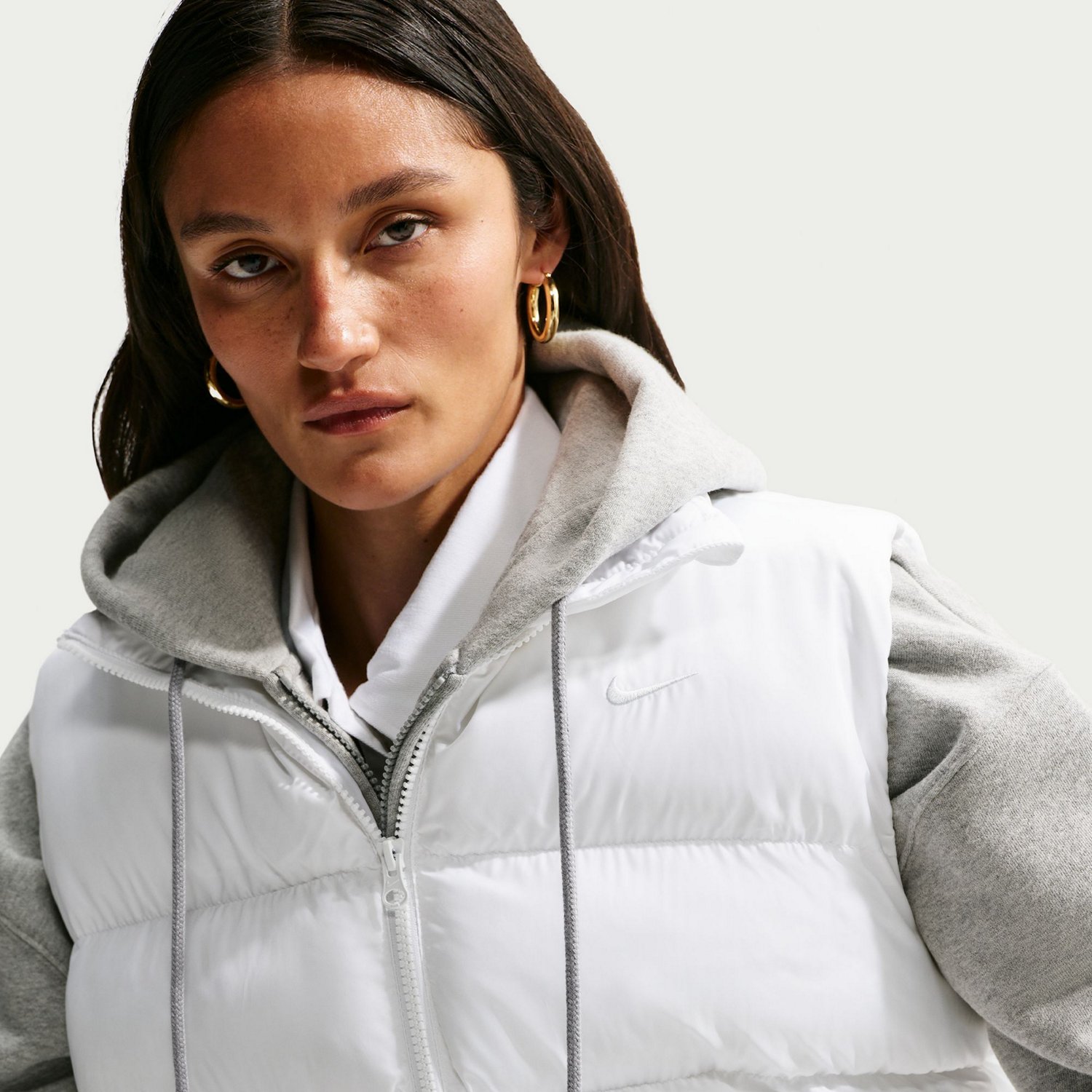 Nike Women's Therma FIT Classic Insulated Vest - view number 5