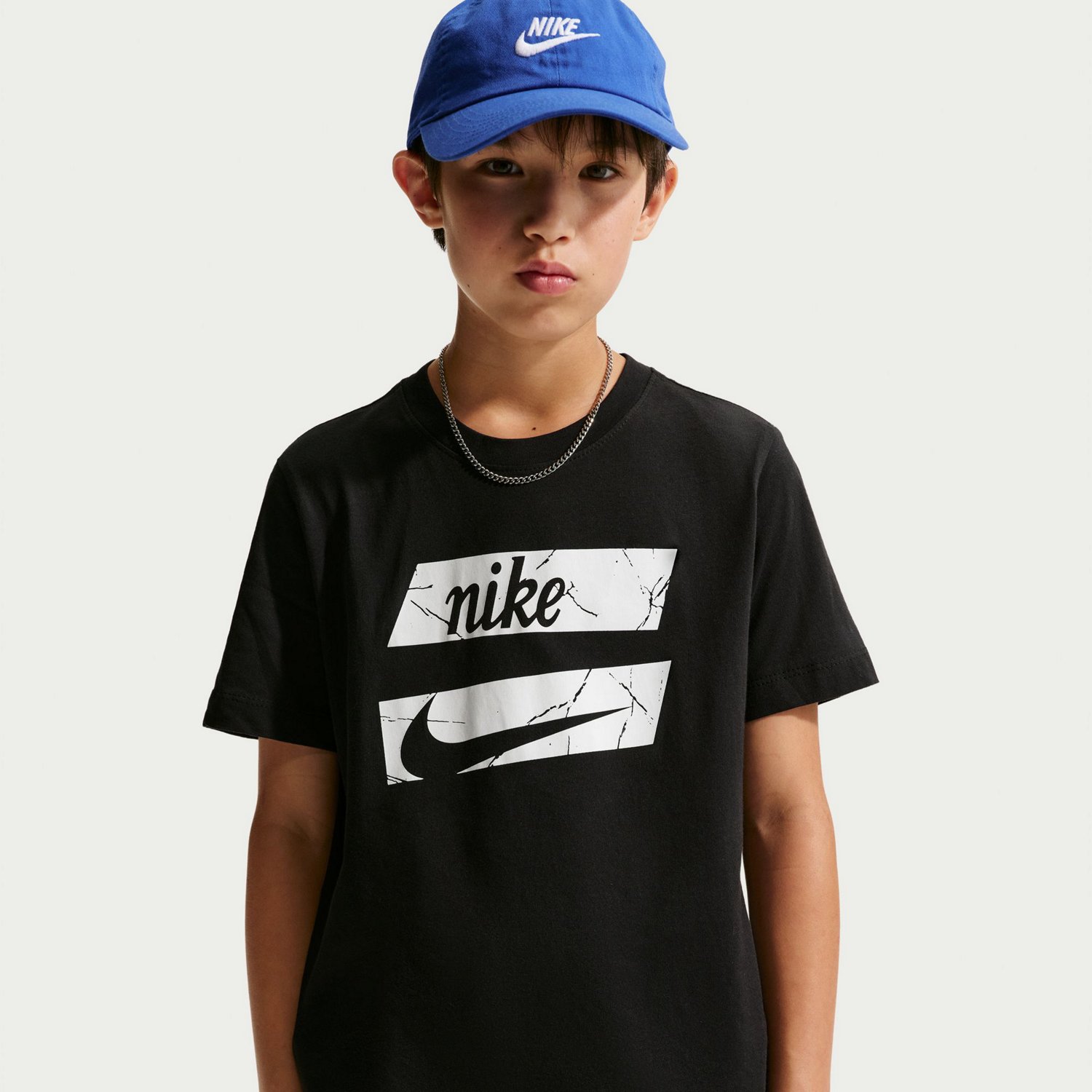 Nike Boys' Nike Sportswear Club Short Sleeve T-shirt - view number 3