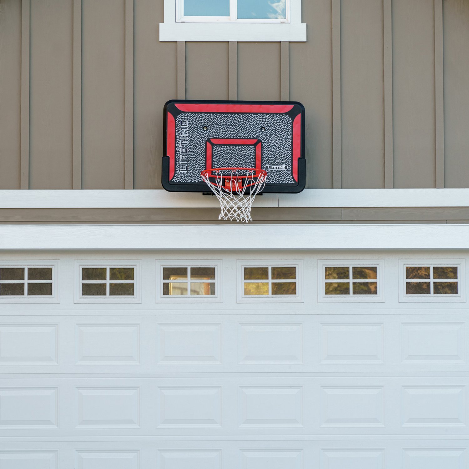 Lifetime 44 In Basketball Backboard and Rim Combo - view number 6