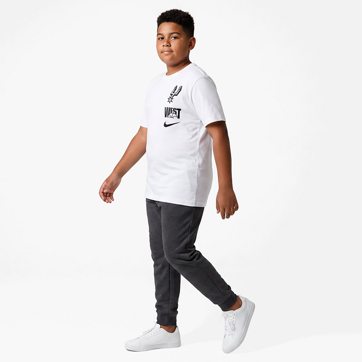 Nike Boys' San Antonio Spurs Essential VS Block Graphic T-shirt - view number 3