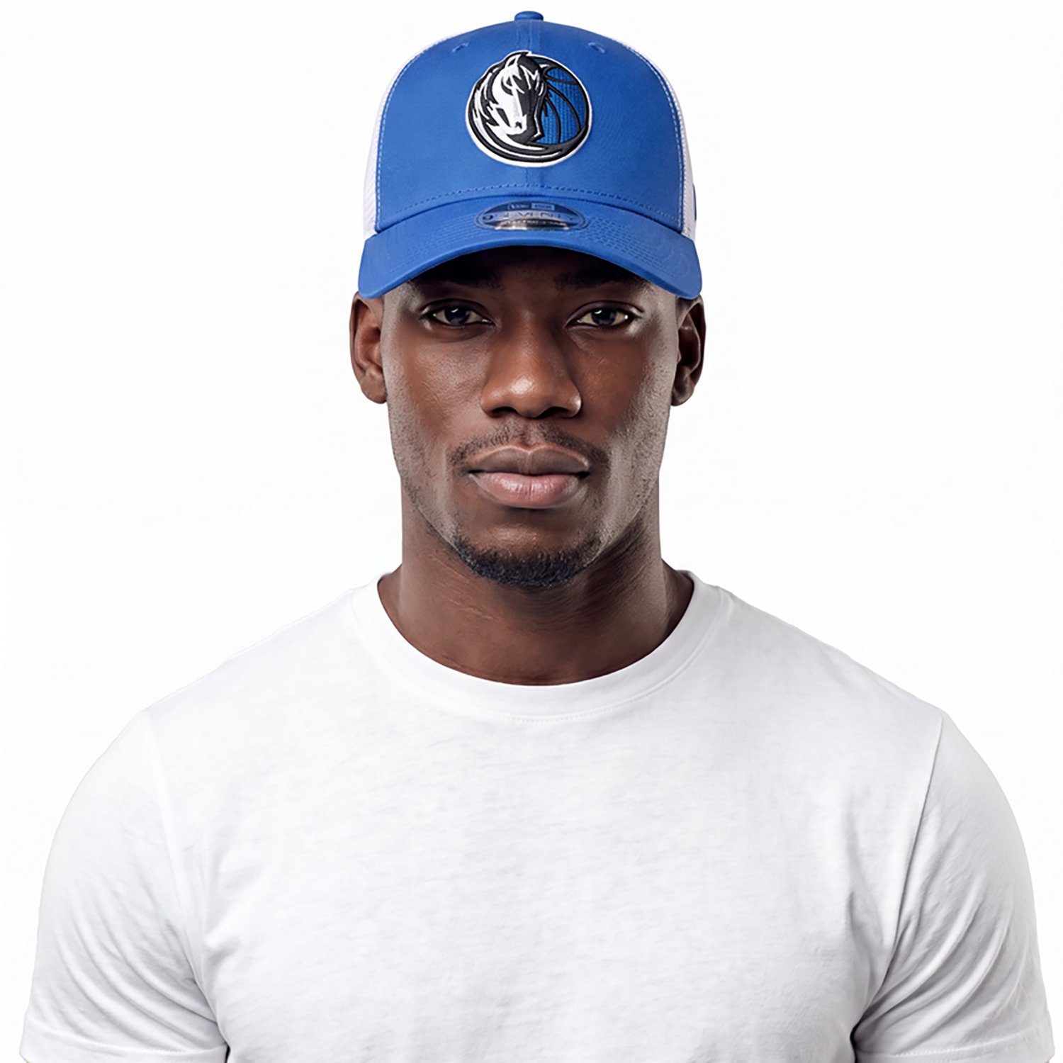 New Era Adults' Dallas Mavericks 9SEVENTY Trucker Cap