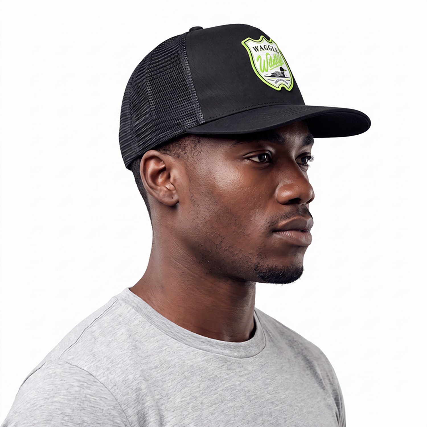Waggle Men's Wildlife Trucker Hat