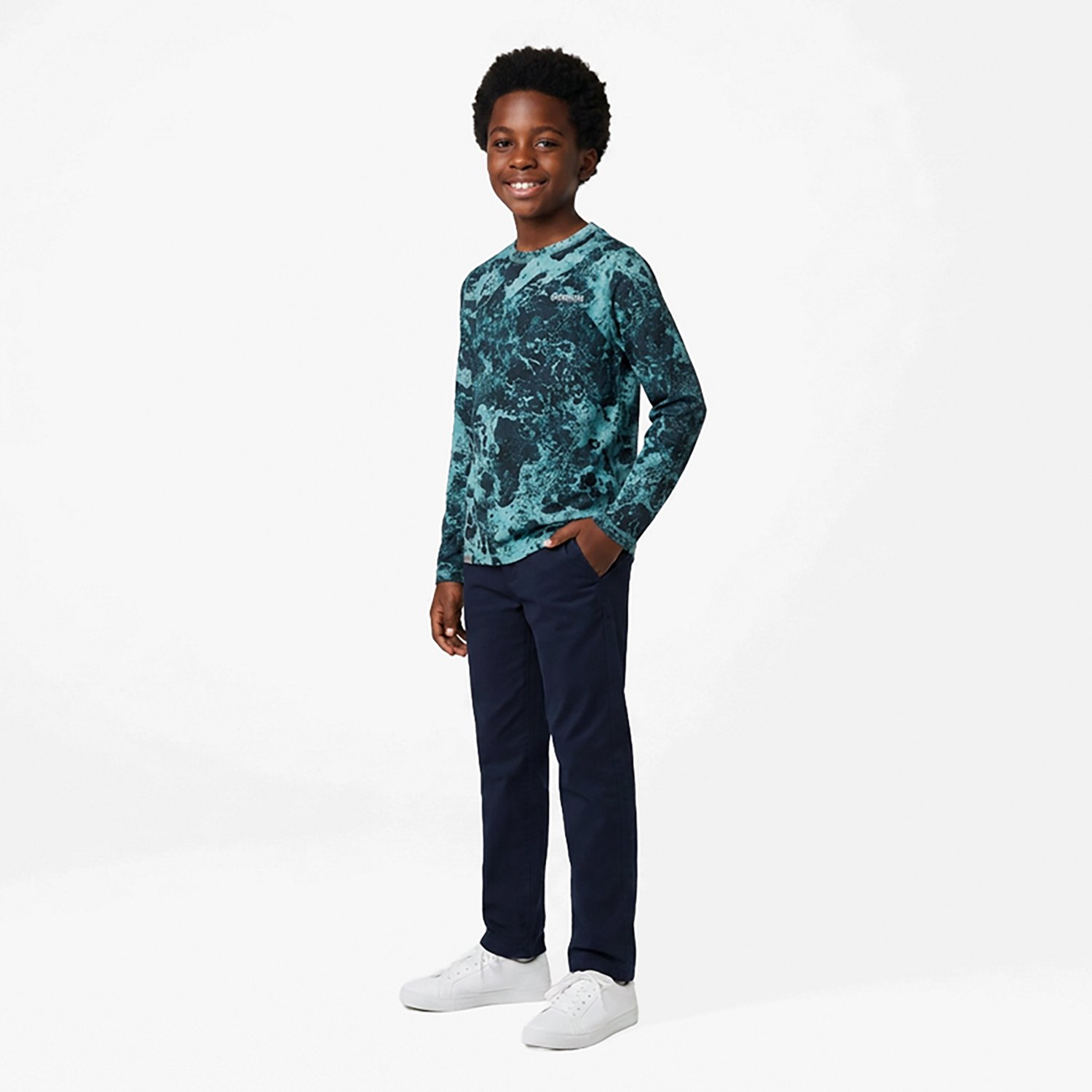 Magellan Outdoors Boys' RT Breeze Reversible Crew Long Sleeve T-shirt - view number 3