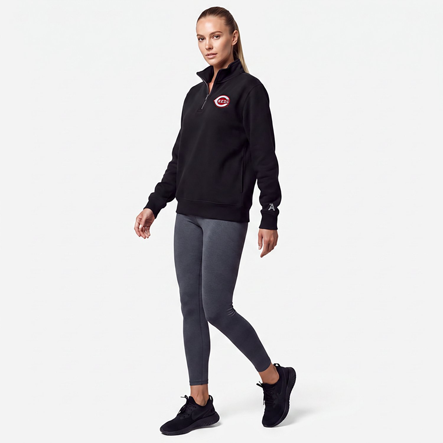 Antigua Cincinnati Reds Victory Quarter-Zip Sweatshirt