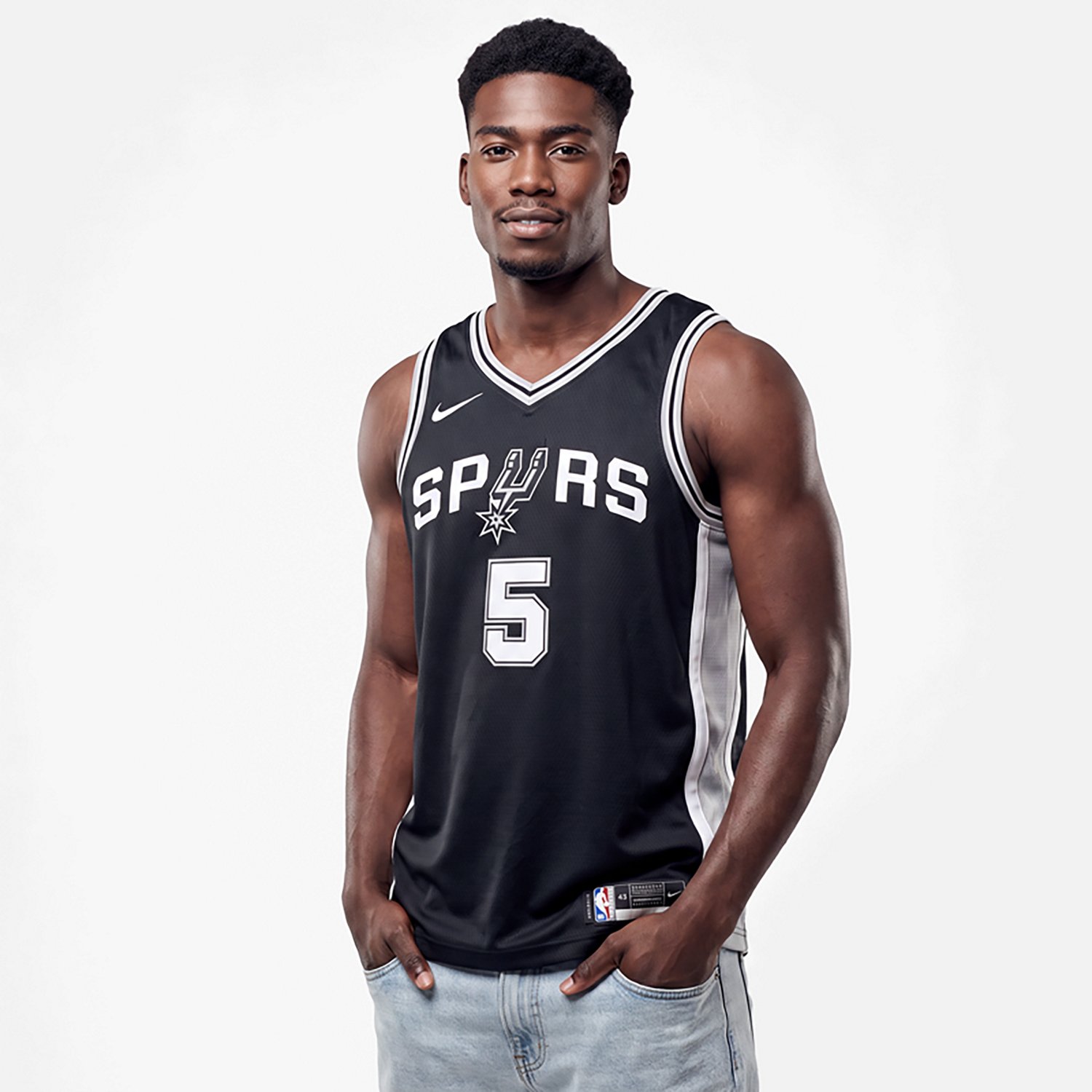 Nike Men's Spurs Swingman Icon Edition Castle Jersey