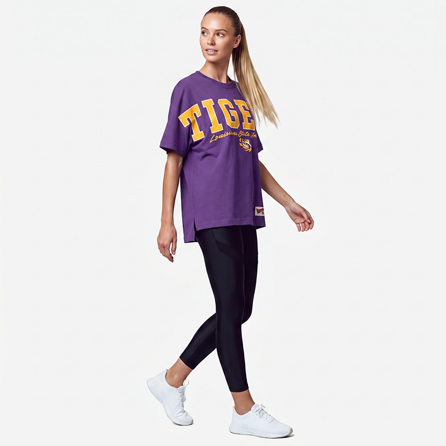 Pressbox Women's LSU Modesto Oversized Graphic T-shirt