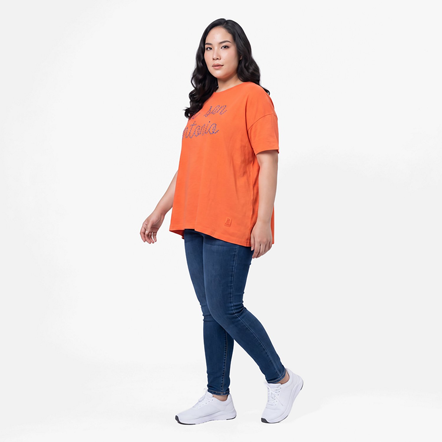 Pressbox Women's University of Texas at San Antonio Swirl Script Oversized Graphic T-shirt