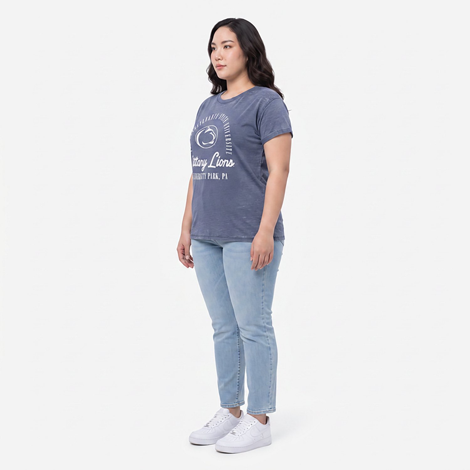 Pressbox Women's Penn State Carson Boyfriend Short Sleeve T-shirt