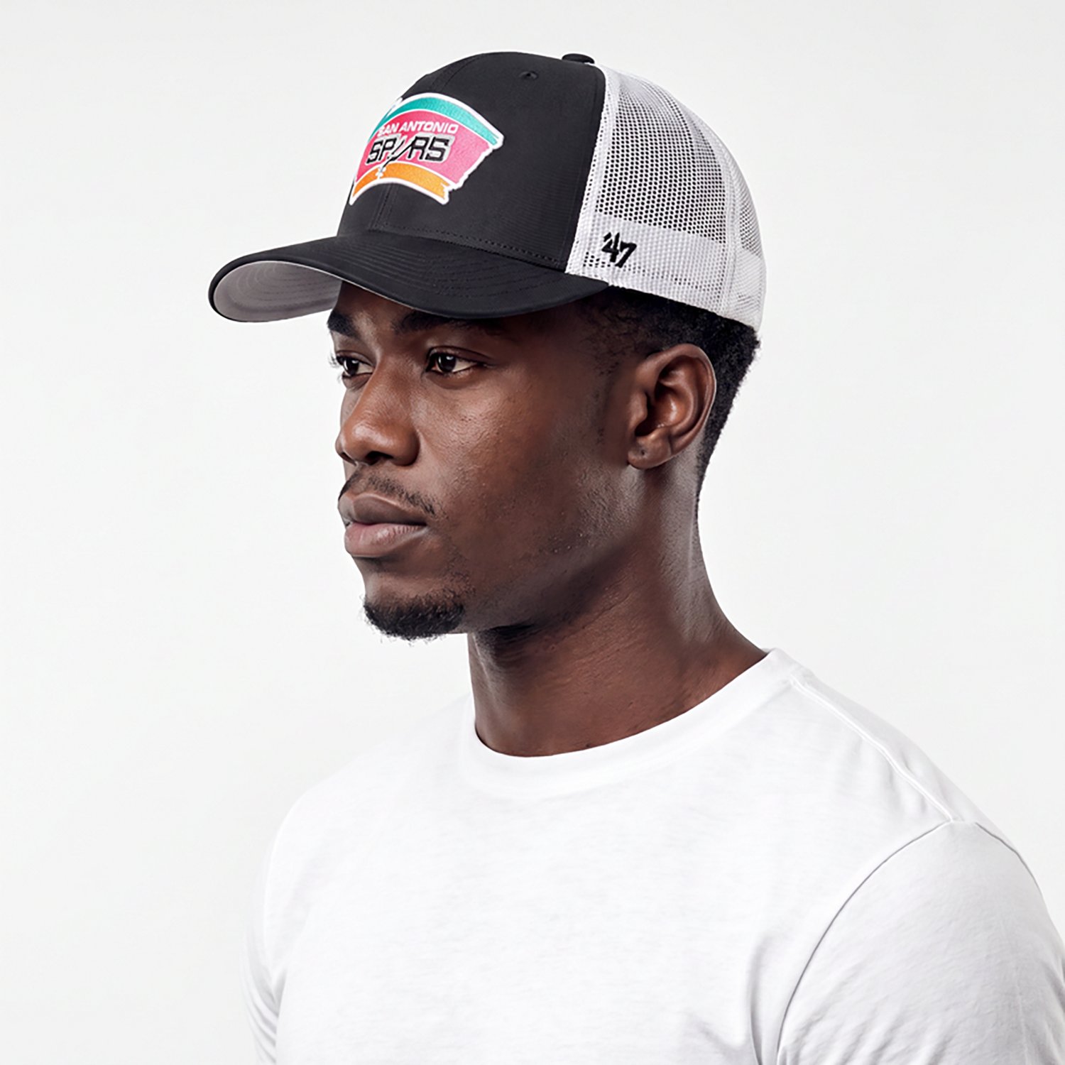 '47 Adults' San Antonio Spurs Trucker Cap - view number 2