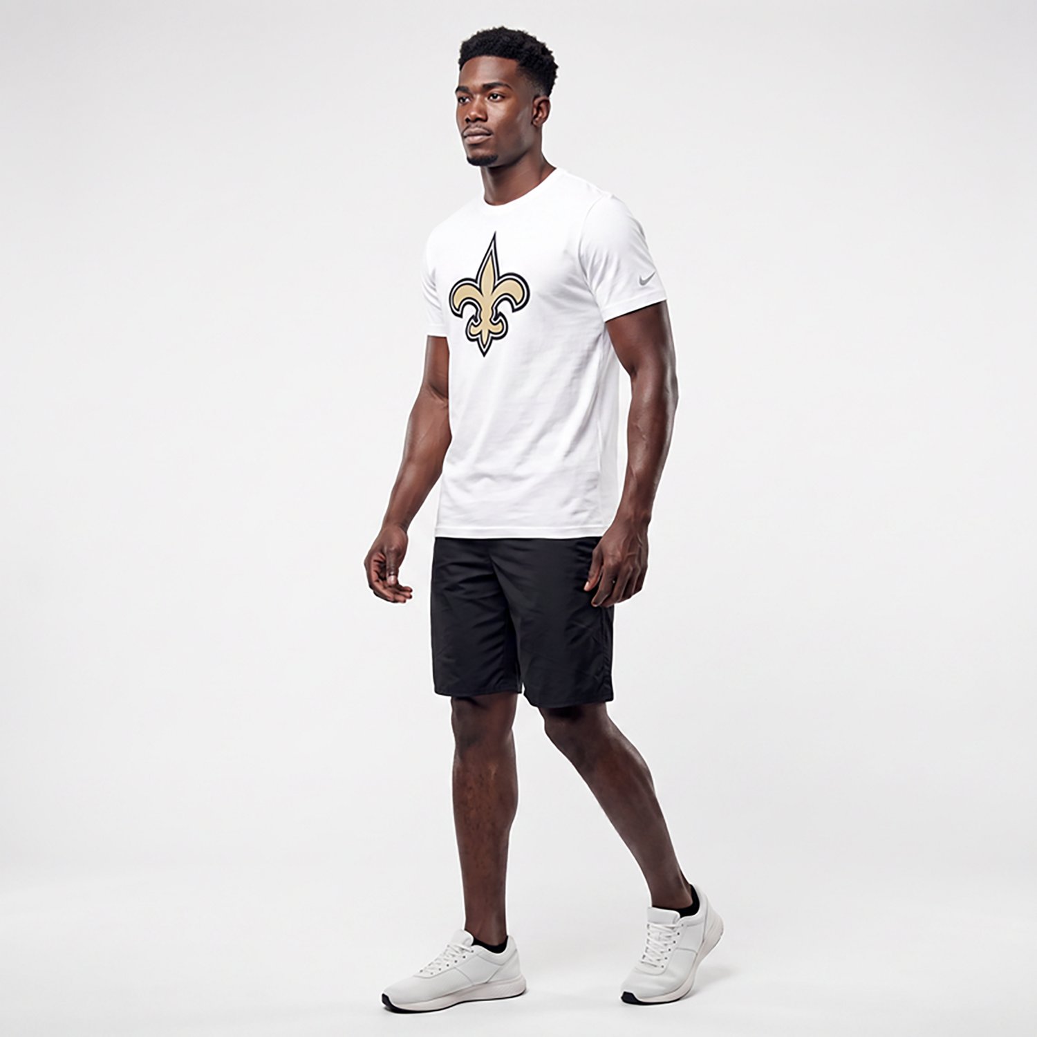 Nike Men's New Orleans Saints Essential Logo Graphic T-shirt - view number 2