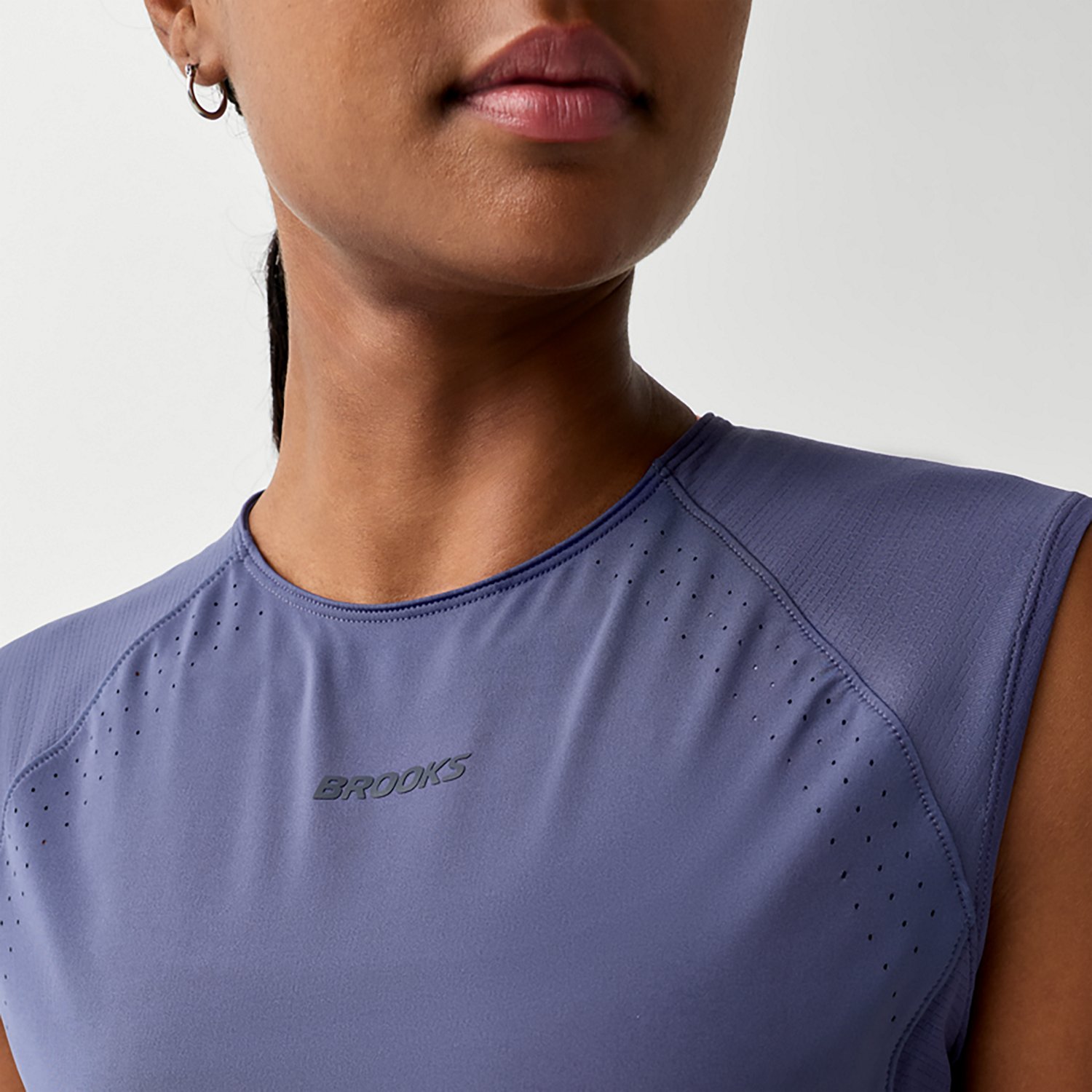 Brooks Women's Dash Cooling Short Sleeve T-shirt - view number 4