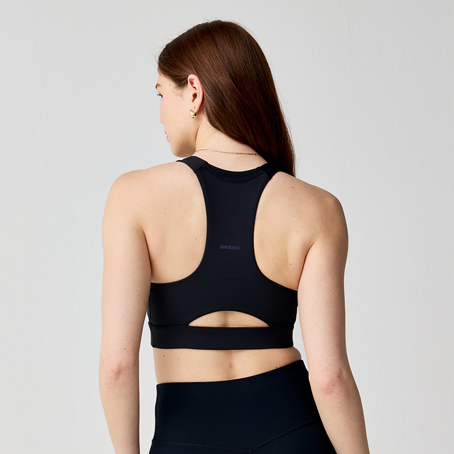 Brooks Women's Luxe Pocket Sports Bra - view number 2