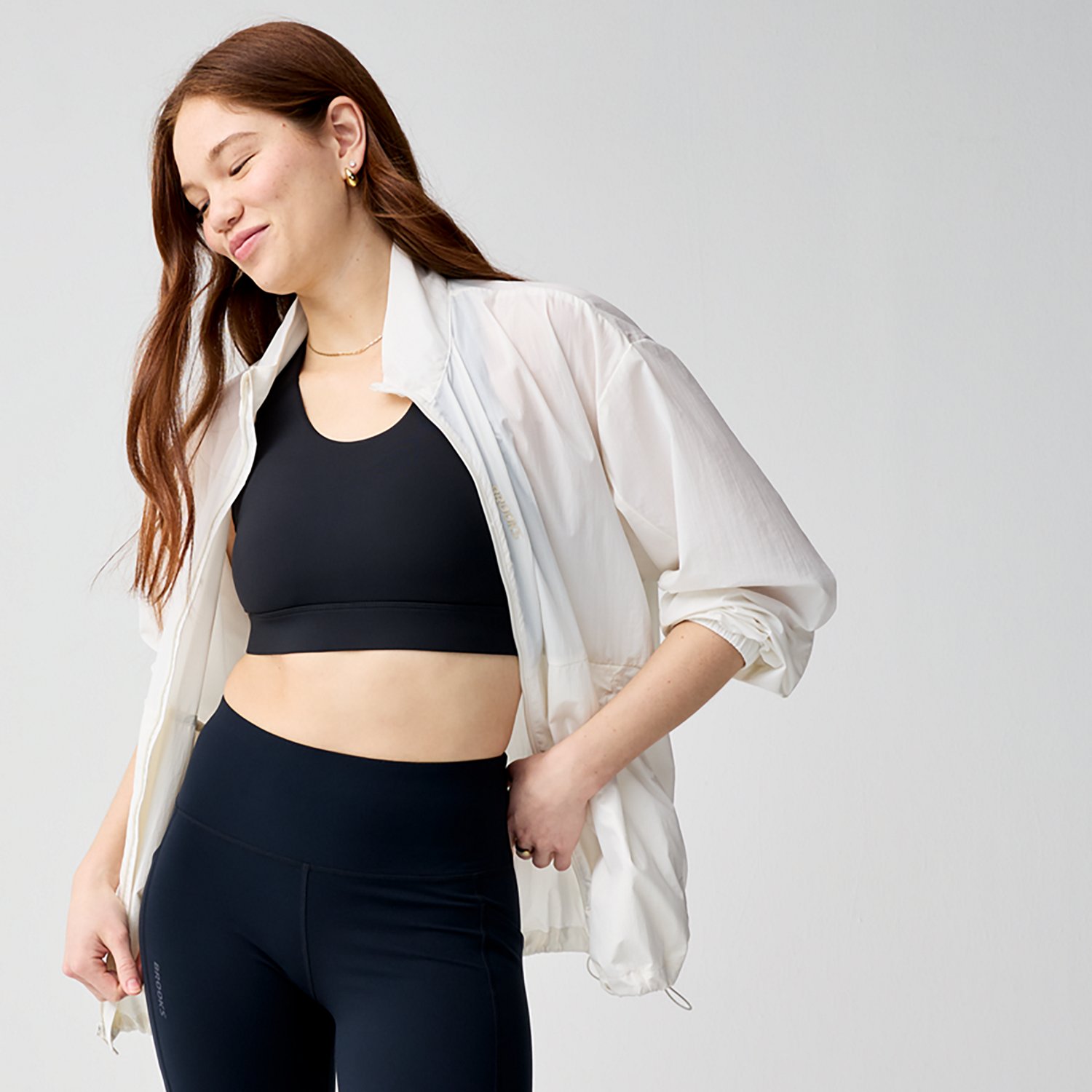 Brooks Women's Luxe Pocket Sports Bra - view number 4