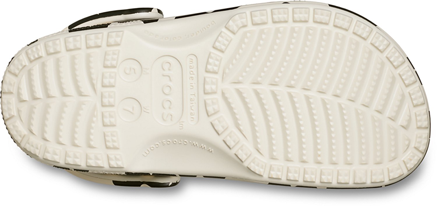 Crocs™ Women's Classic Pop Petals Clogs - view number 4