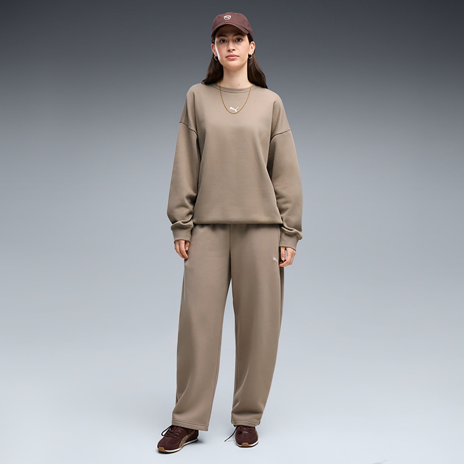 PUMA Women's Essential Oversized Crew Fleece Sweatshirt - view number 3
