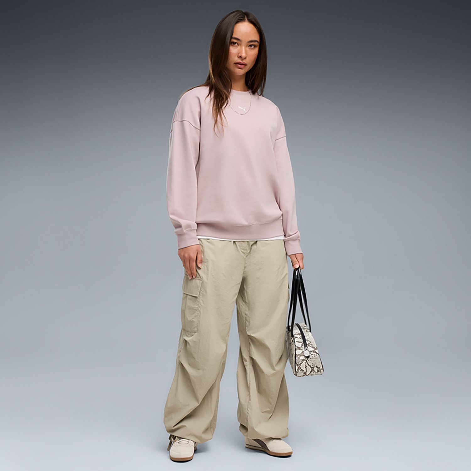 PUMA Women's Essential Oversized Crew Fleece Sweatshirt - view number 3