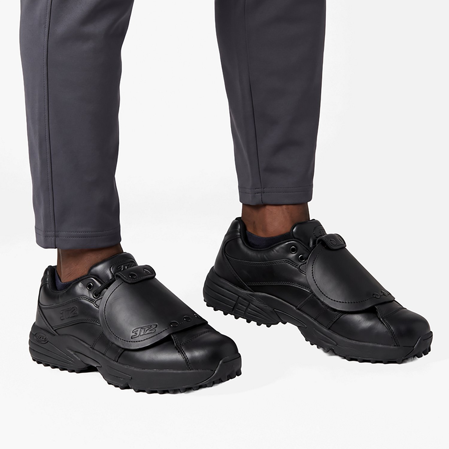 3N2 Men's Reaction Lo Umpire Shoes - view number 6