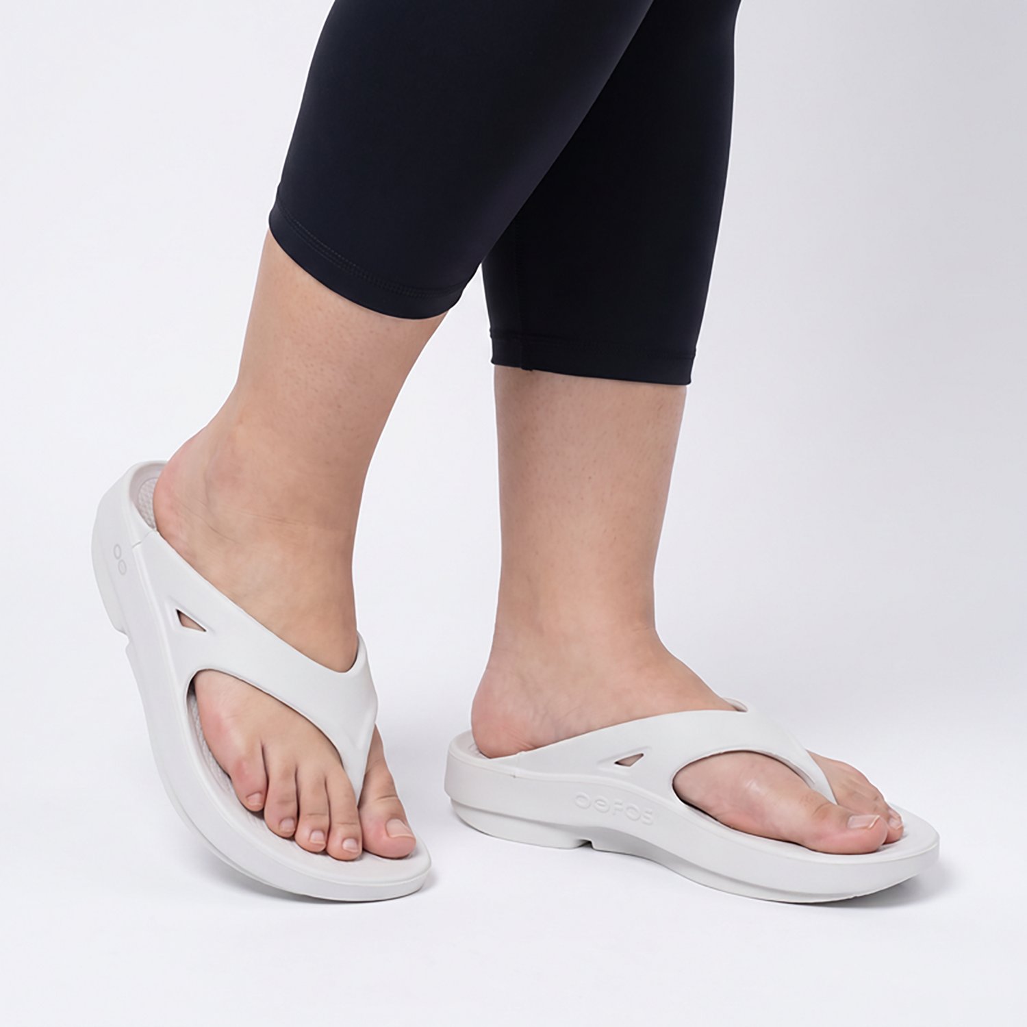 OOFOS Adults' OOriginal Recovery Sandals                                                                                         - view number 7