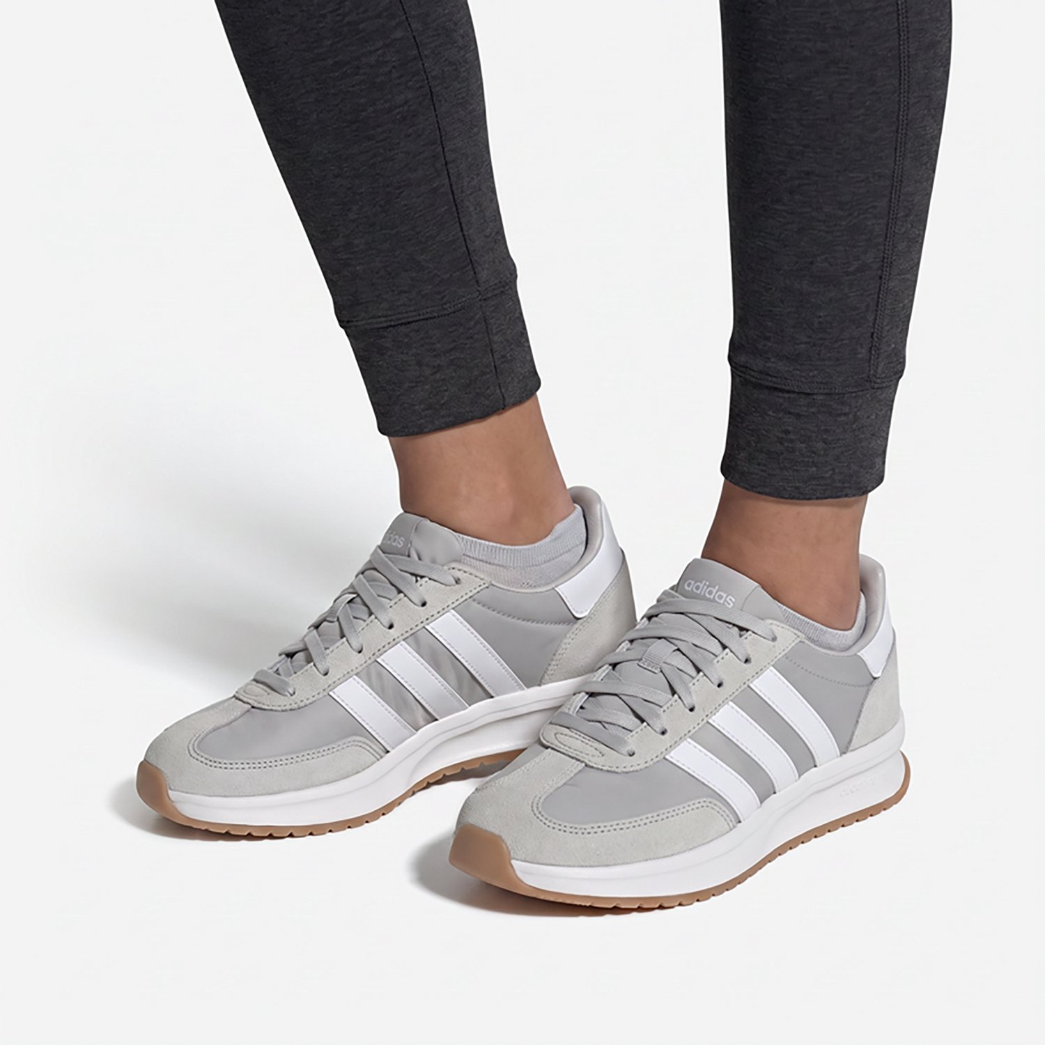 adidas Womens' Run 70s 2.0 Shoes - view number 8