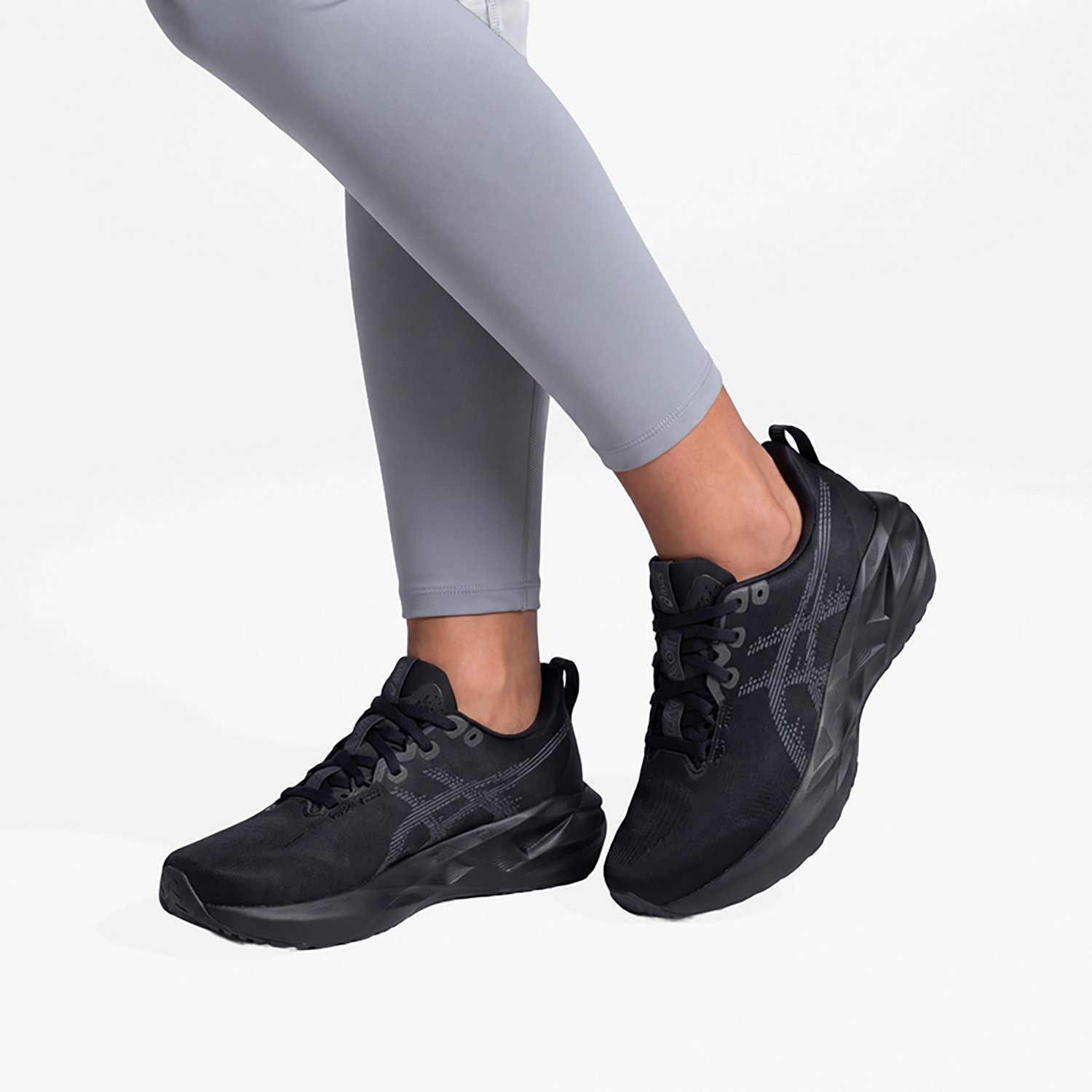 ASICS Women's NOVABLAST 5 Running Shoes - view number 8