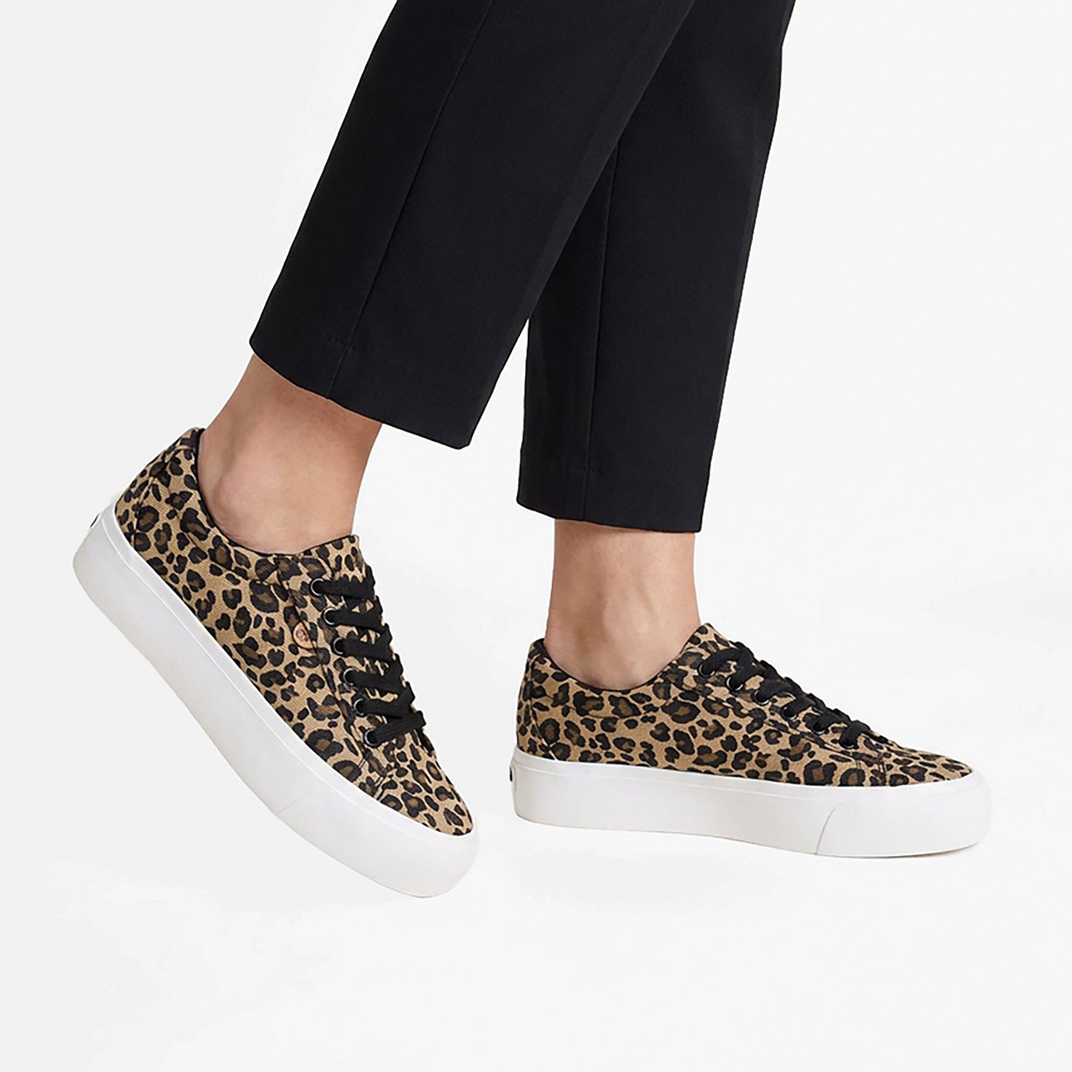 Lamo Women's Amelie Casual Shoe