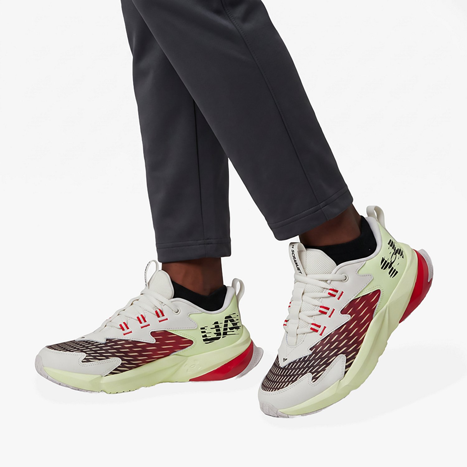 Under Armour Boys' Gradeschool Scramjet 7 Shoes - view number 6
