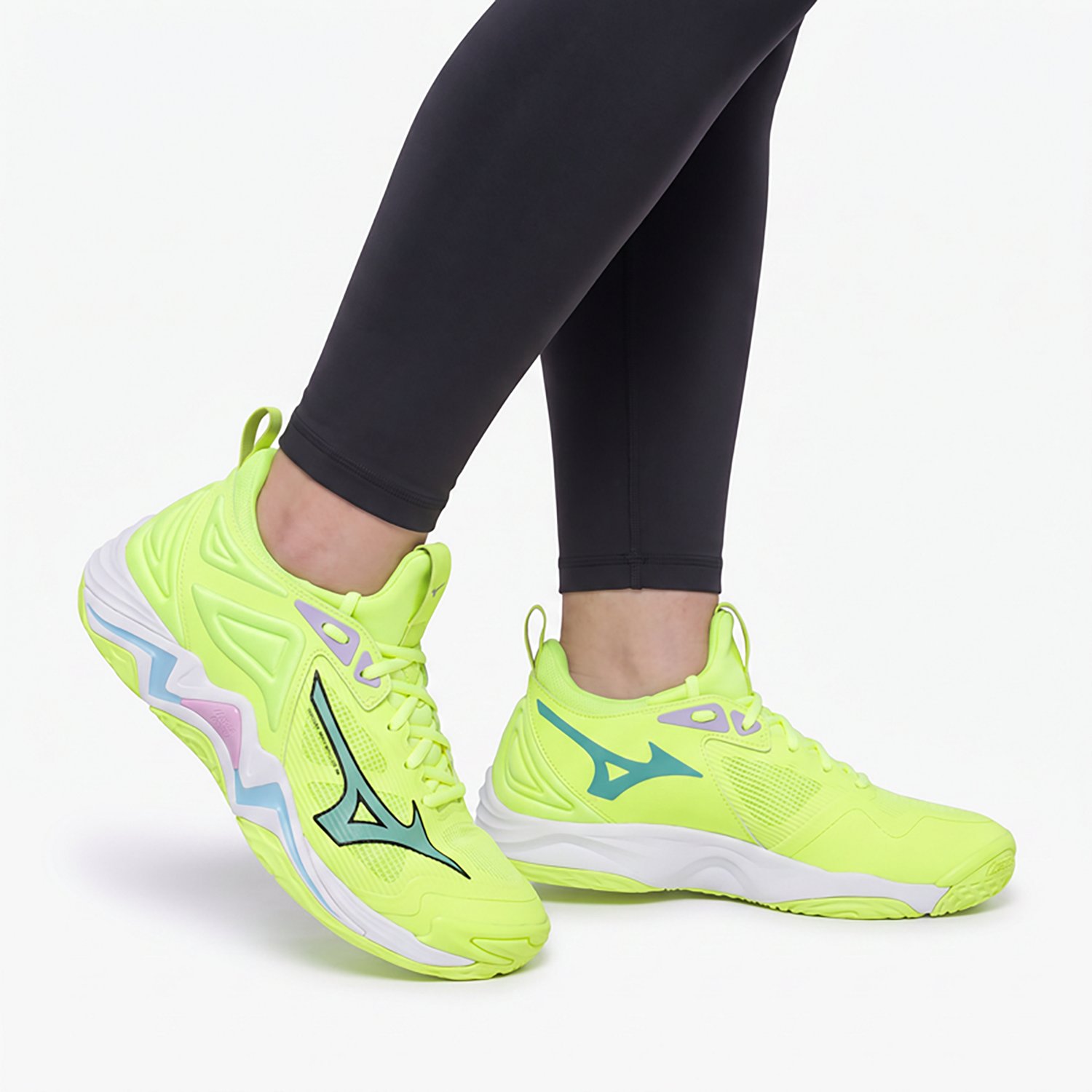 Mizuno Adult Wave Momentum 3 Low Volleyball Shoe - view number 6
