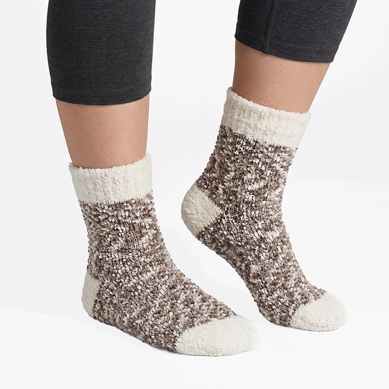 Magellan Outdoors Women's Popcorn Lodge Crew Socks - view number 4