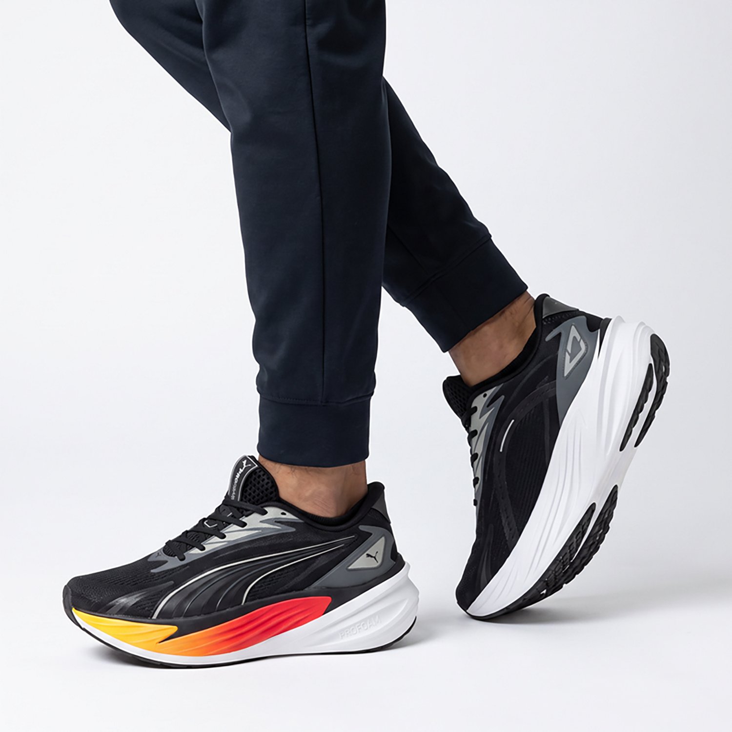 PUMA Men's Maxima Pro Running Shoes - view number 7