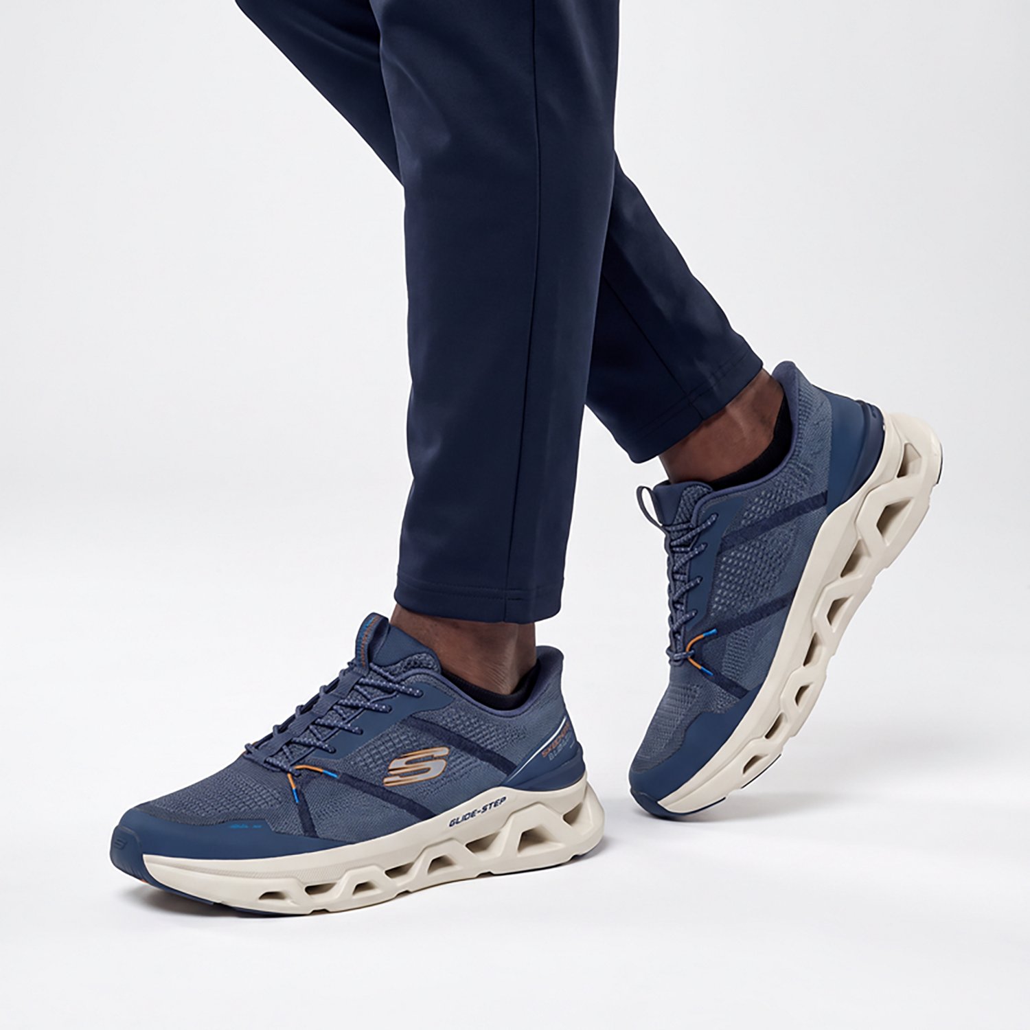 SKECHERS Men's Slip-ins®: Glide-Step® Altus - Aphtur Shoes - view number 7