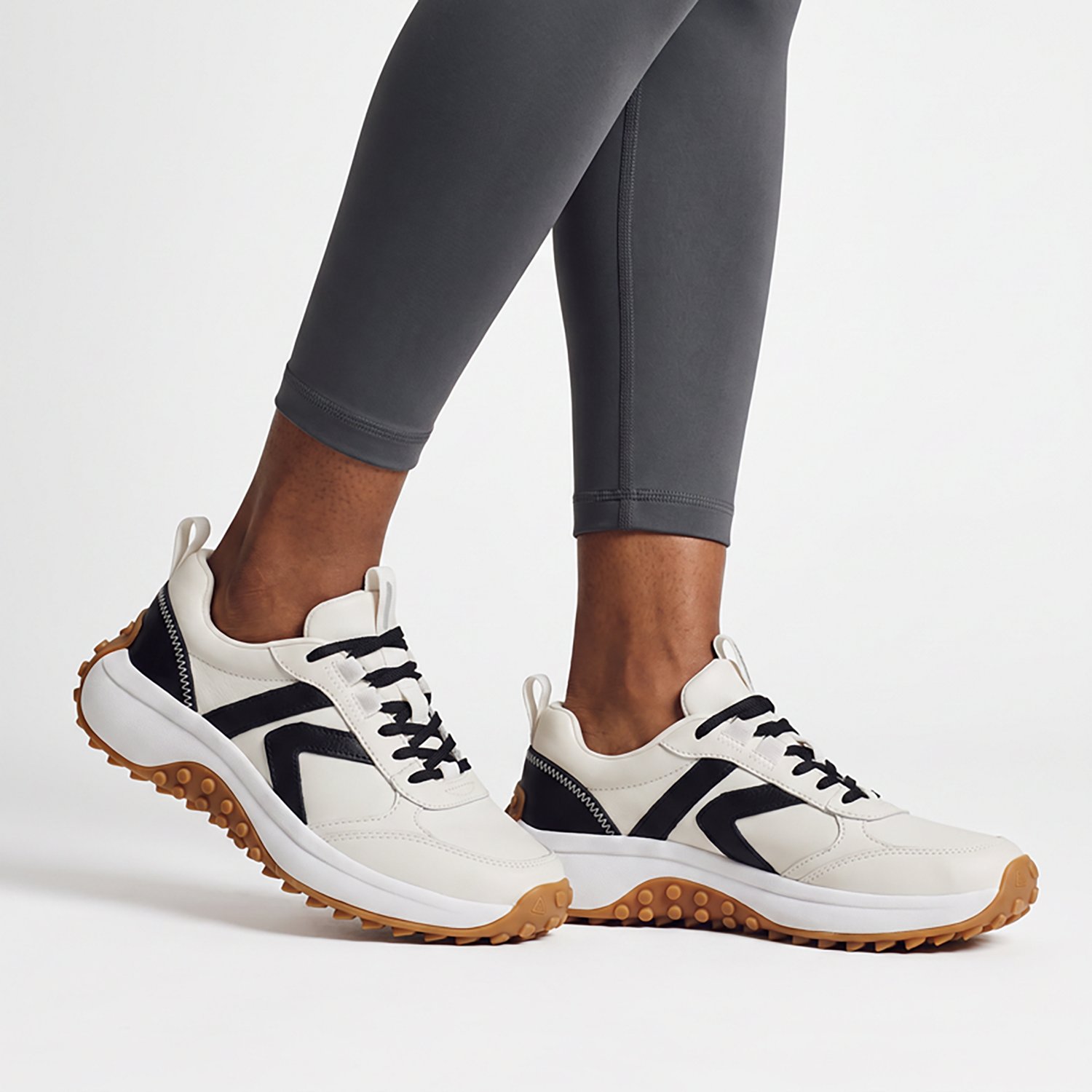 KEEN Women's KS86 Leather Shoes - view number 6