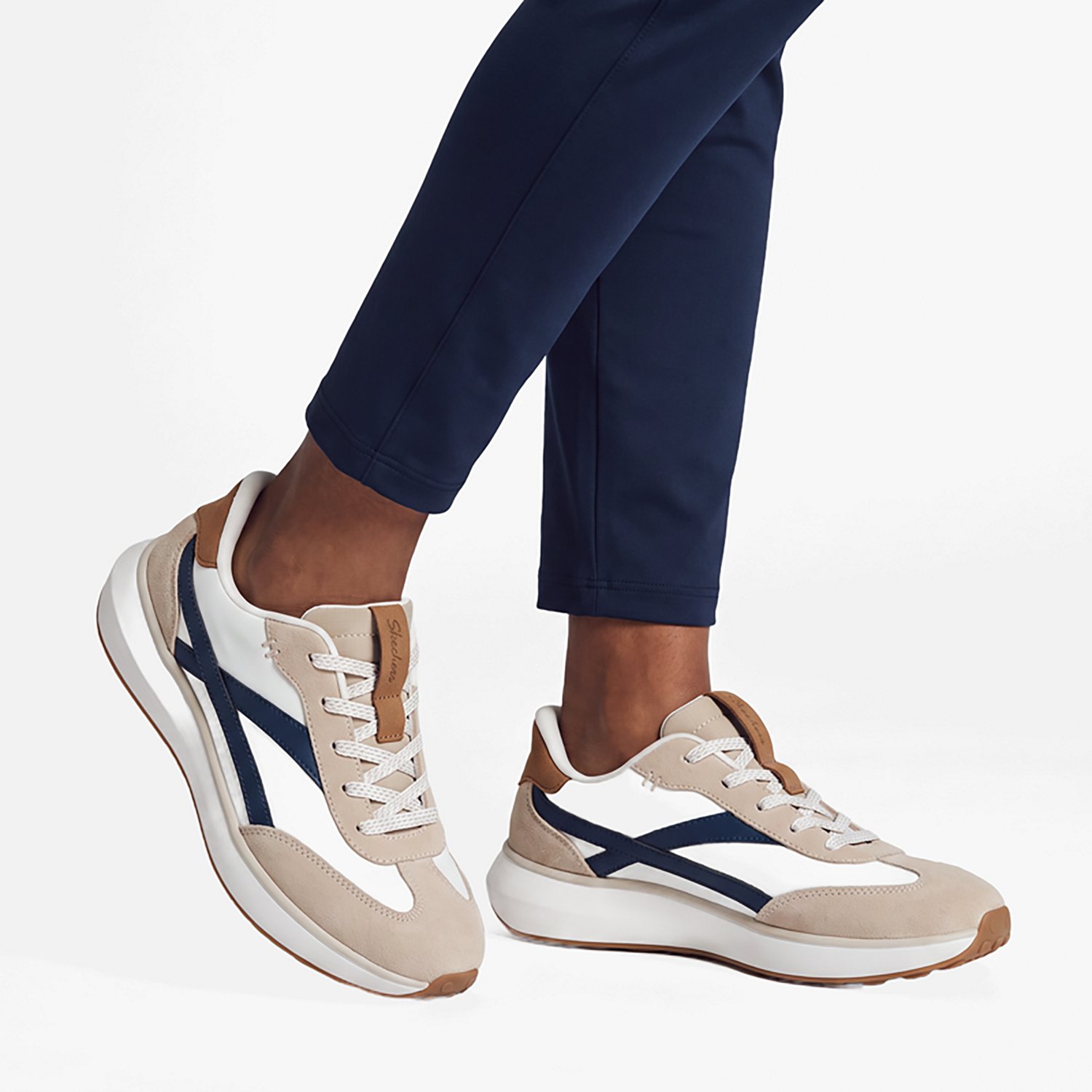 SKECHERS Women's Slip-ins Montecito Shoes - view number 7