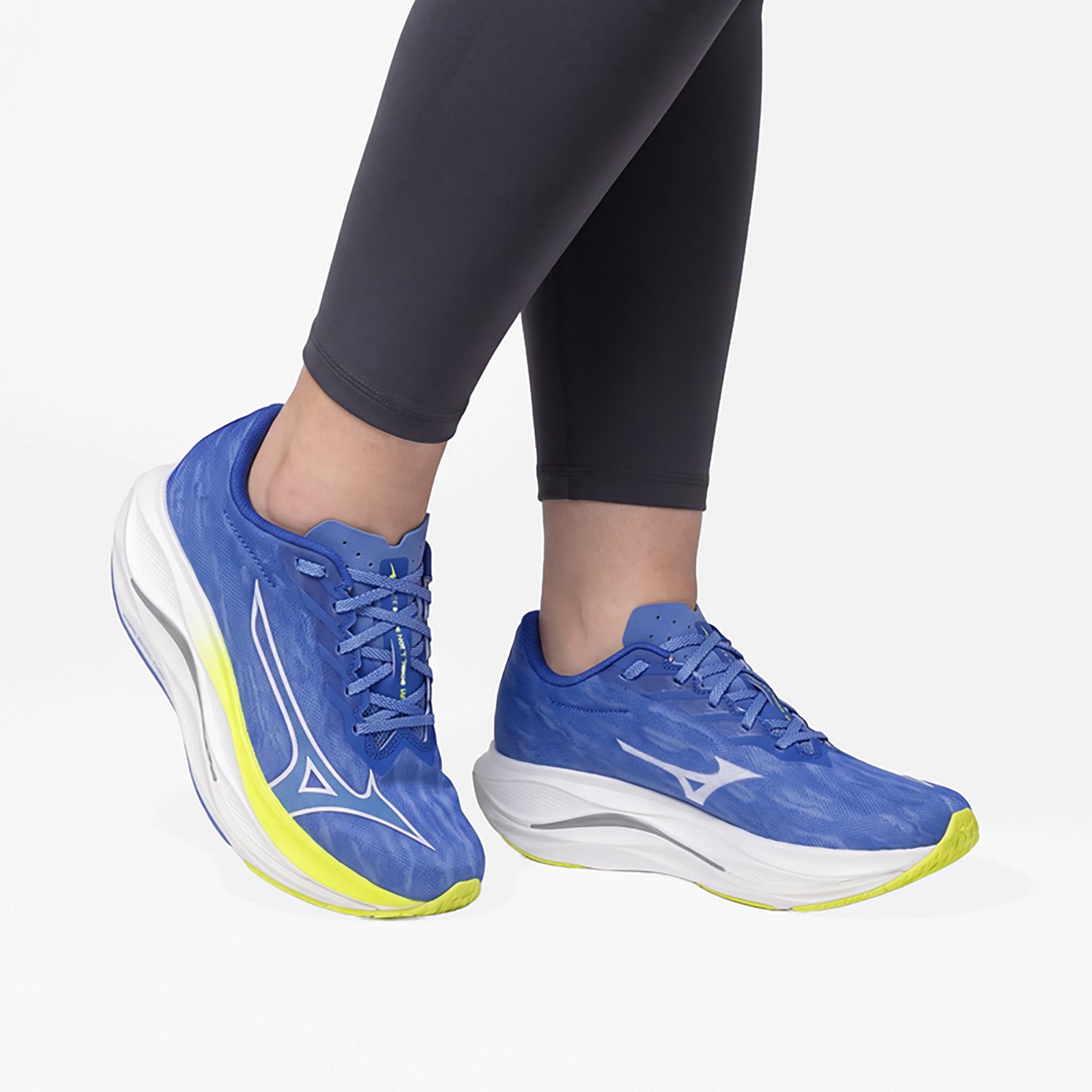  Mizuno Women's Wave Rebellion Flash 3 Running Shoes - view number 8
