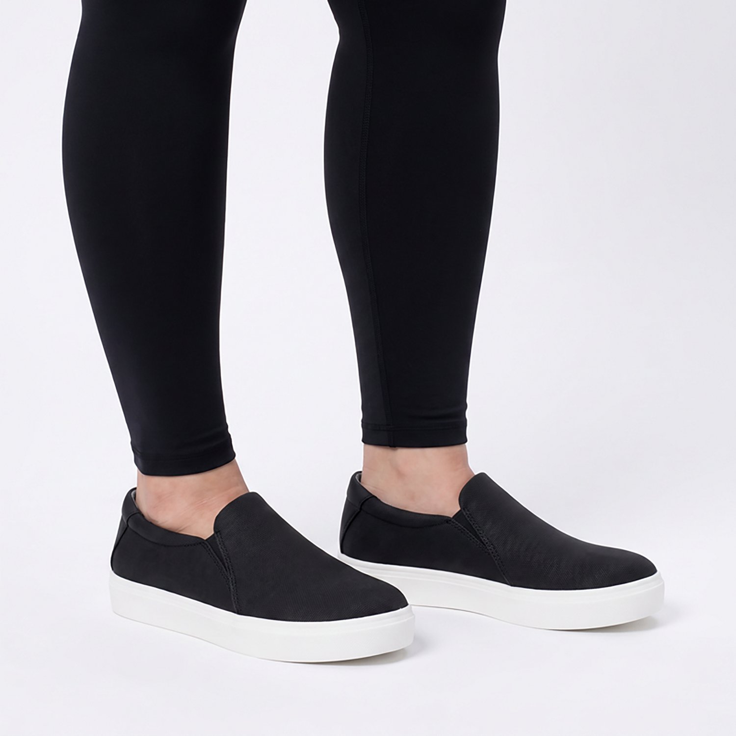 Dr. Scholl's Women's Madison Cloud Slip On Shoe - view number 8